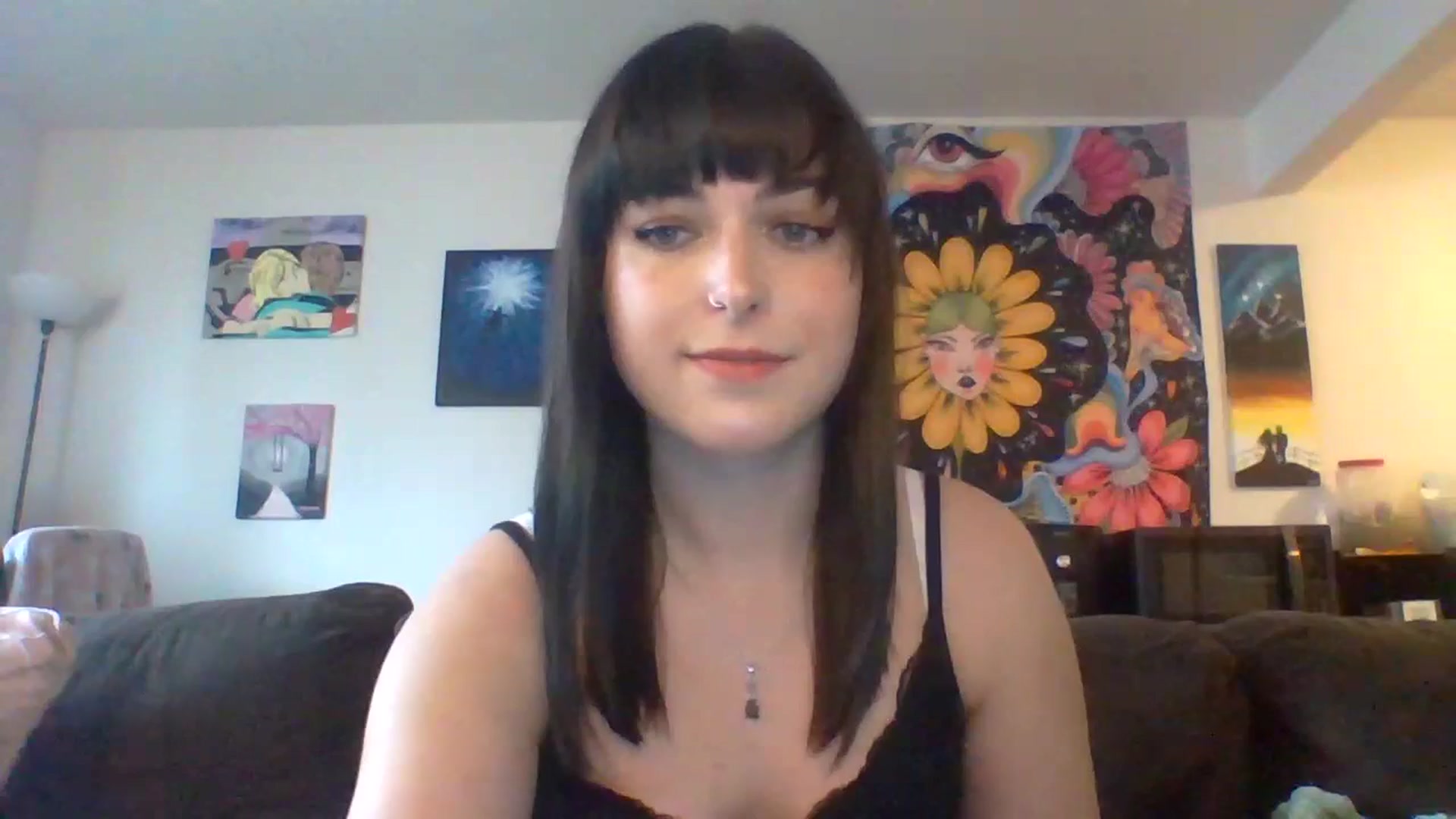 Gallery image thumbnail from AuroraLightz's myfreecams stream on, 06/17/2025, 17:33 image 7 of 20
