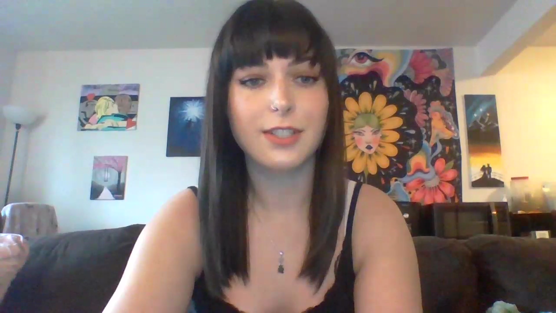 Gallery image thumbnail from AuroraLightz's myfreecams stream on, 06/17/2025, 17:33 image 4 of 20