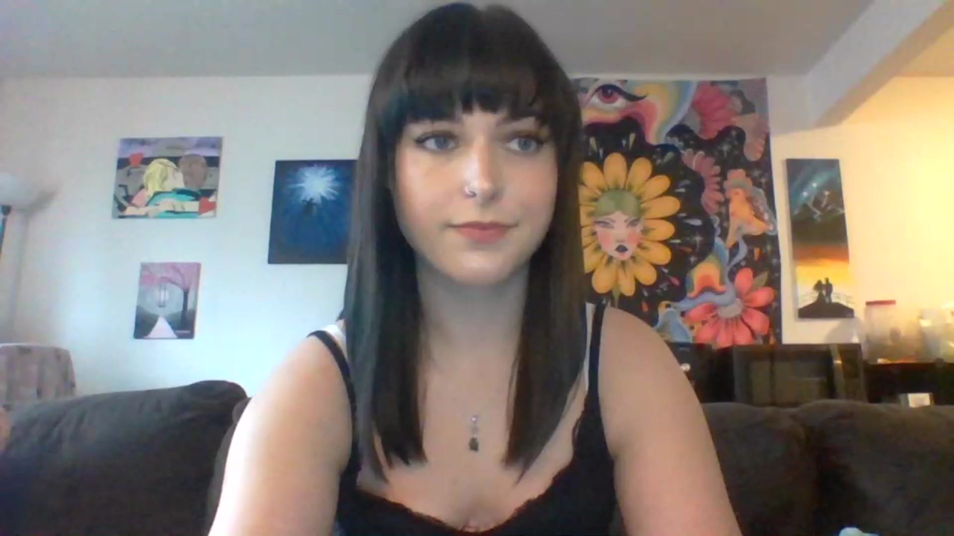 Gallery image thumbnail from AuroraLightz's myfreecams stream on, 06/17/2025, 17:33 image 17 of 20