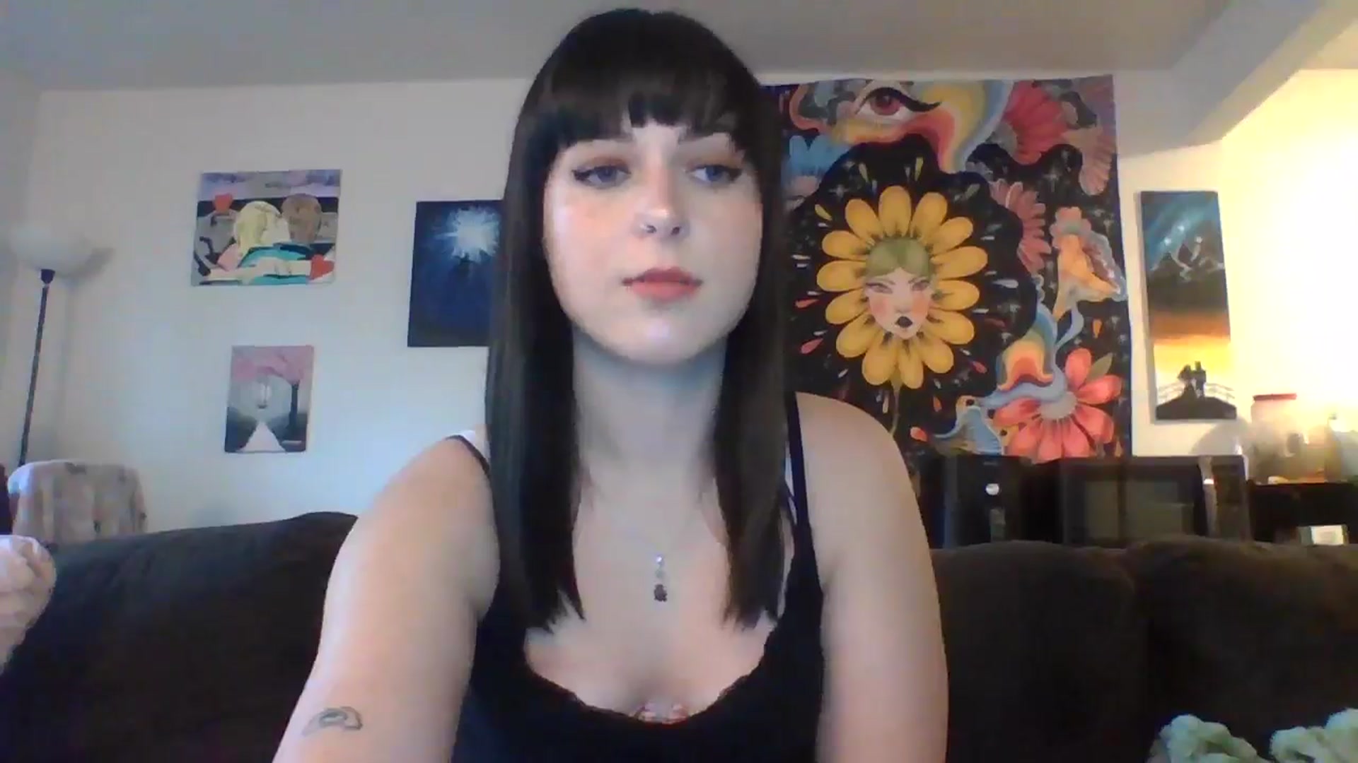 Gallery image thumbnail from AuroraLightz's myfreecams stream on, 06/17/2025, 18:40 image 19 of 20
