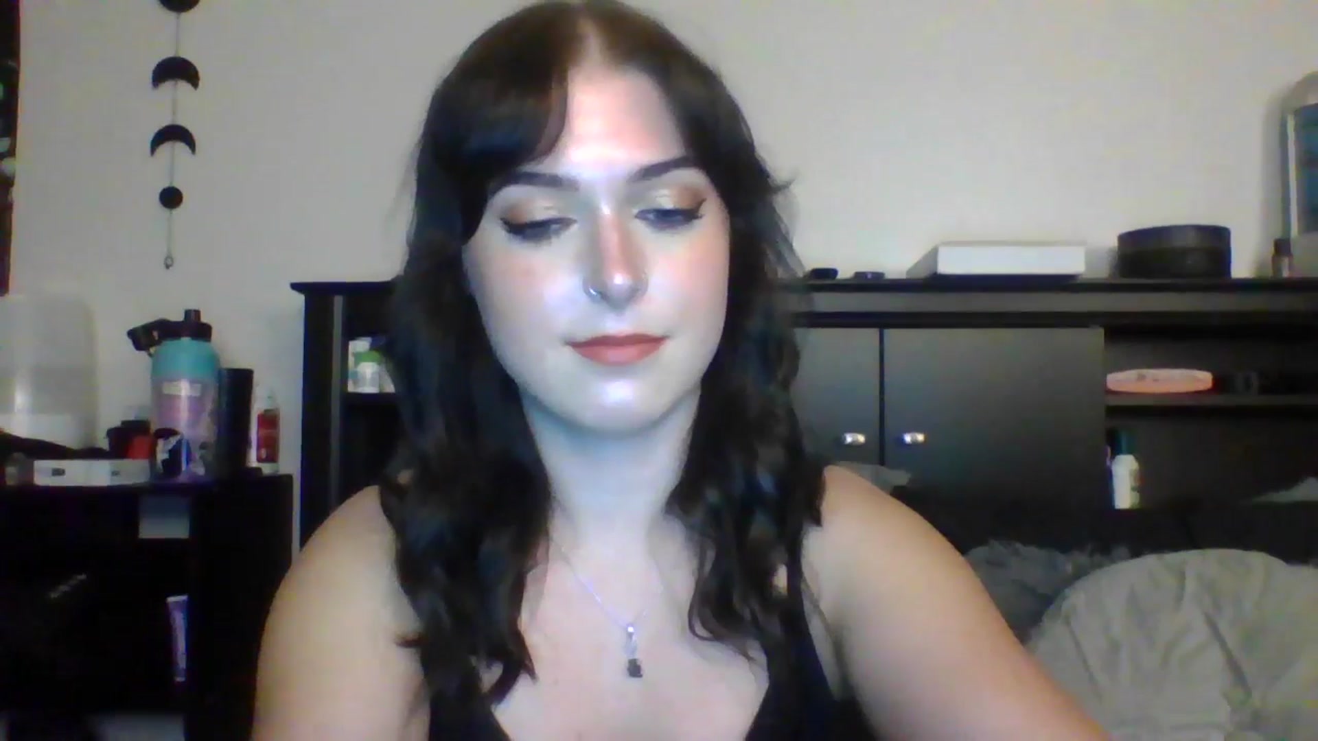 Gallery image thumbnail from AuroraLightz's myfreecams stream on, 08/26/2025, 01:55 image 18 of 20