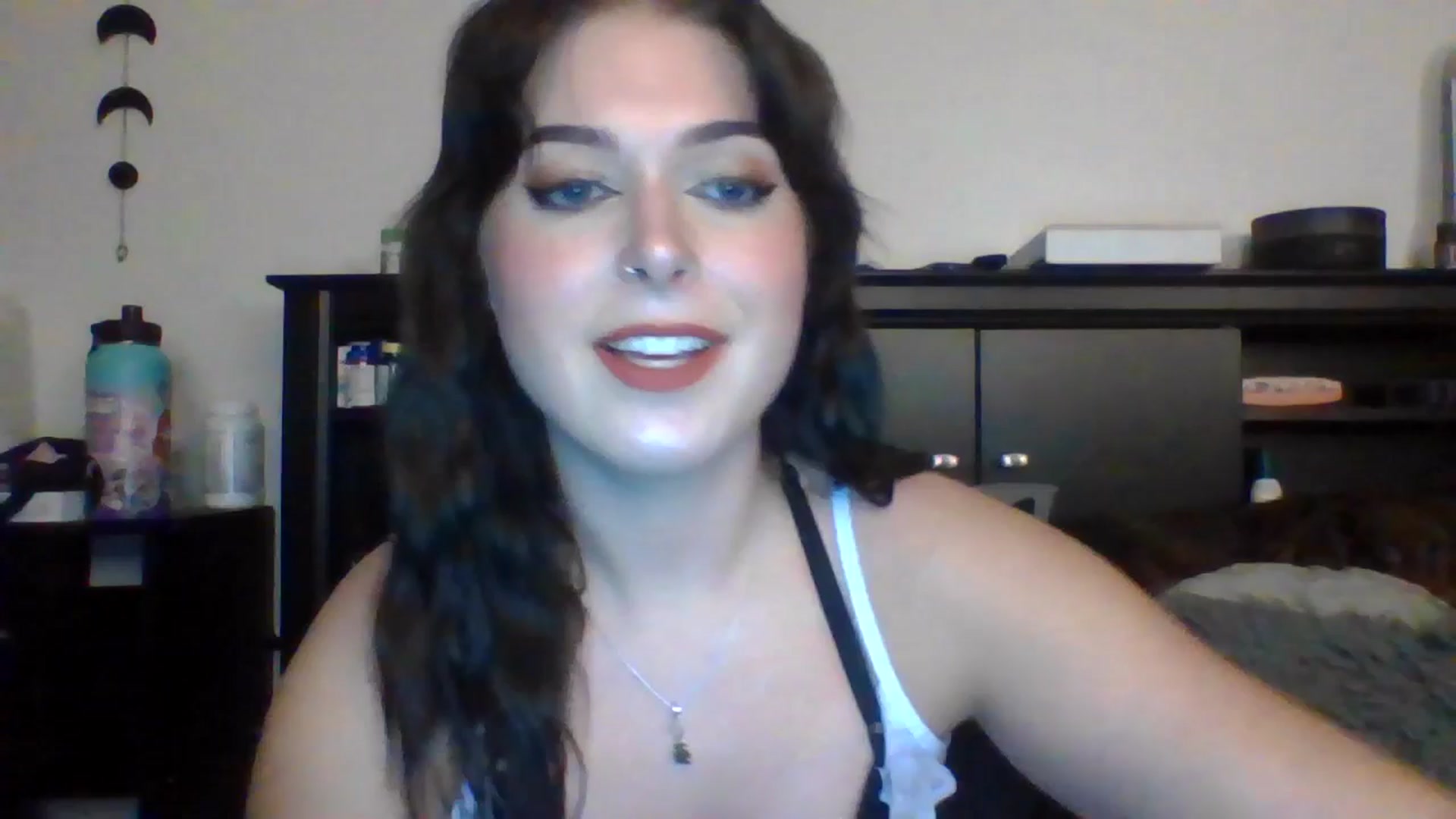 Gallery image thumbnail from AuroraLightz's myfreecams stream on, 09/01/2025, 03:39 image 1 of 20