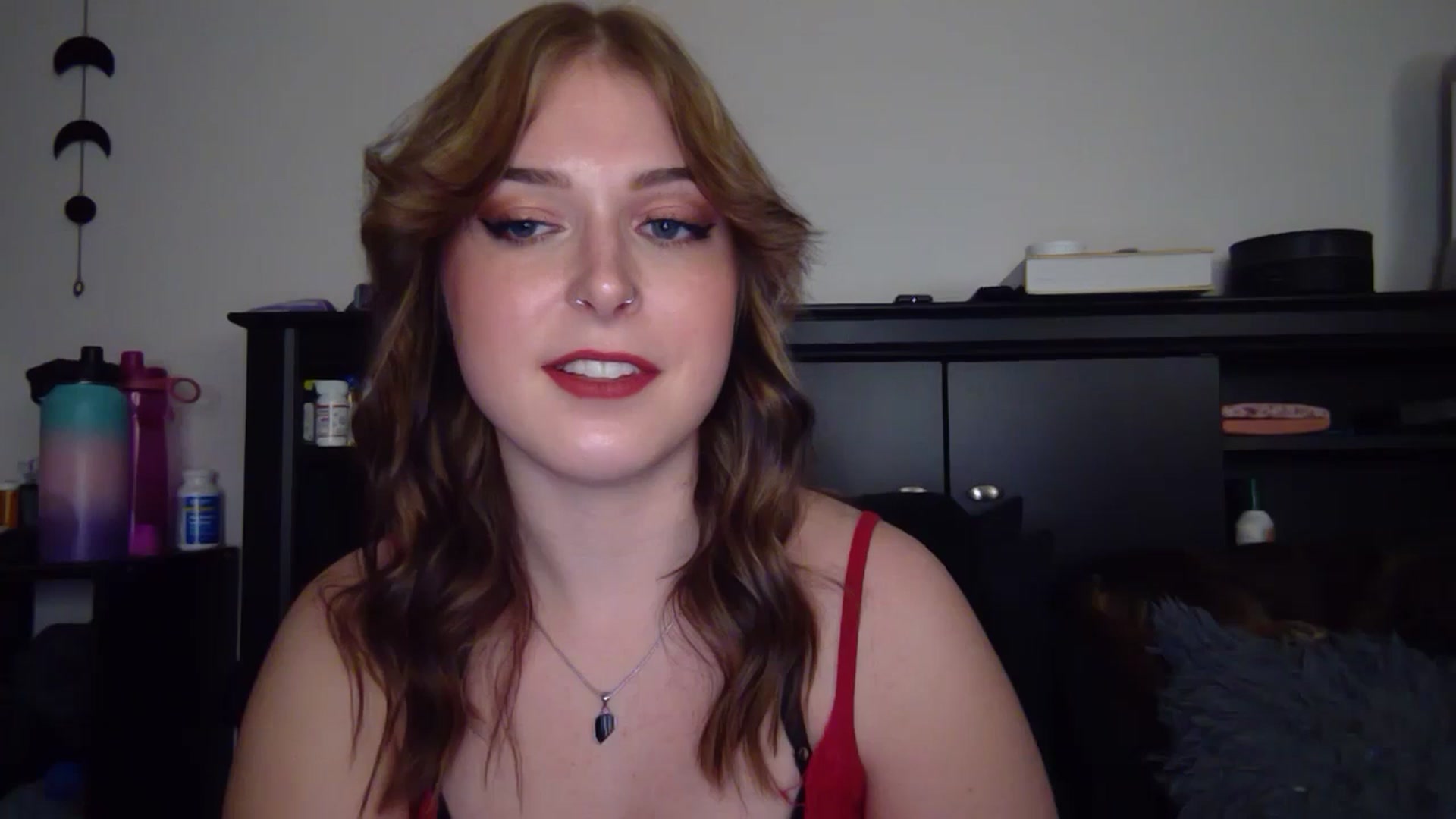 Gallery image thumbnail from AuroraLightz's myfreecams stream on, 11/16/2025, 08:46 image 5 of 20