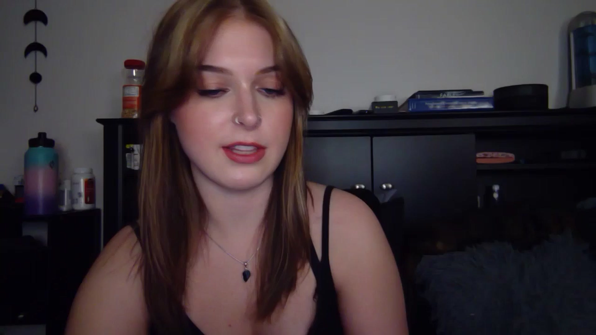 Gallery image thumbnail from AuroraLightz's myfreecams stream on, 11/25/2025, 08:11 image 1 of 20