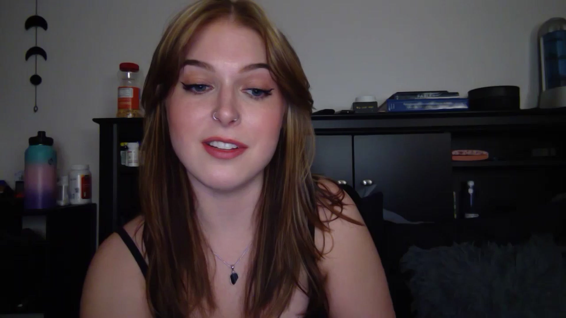 Gallery image thumbnail from AuroraLightz's myfreecams stream on, 11/25/2025, 08:11 image 14 of 20