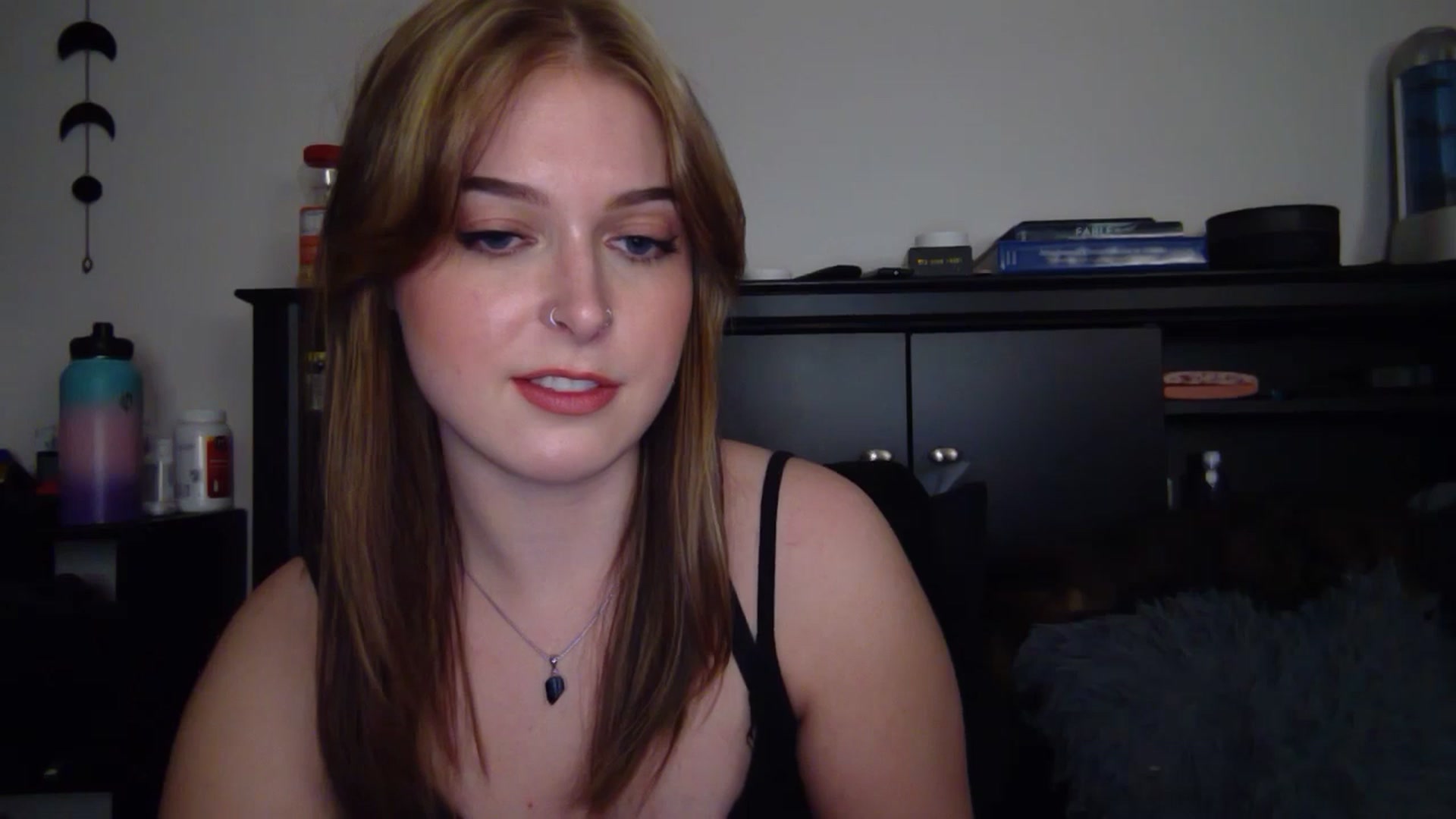 Gallery image thumbnail from AuroraLightz's myfreecams stream on, 11/25/2025, 08:11 image 4 of 20