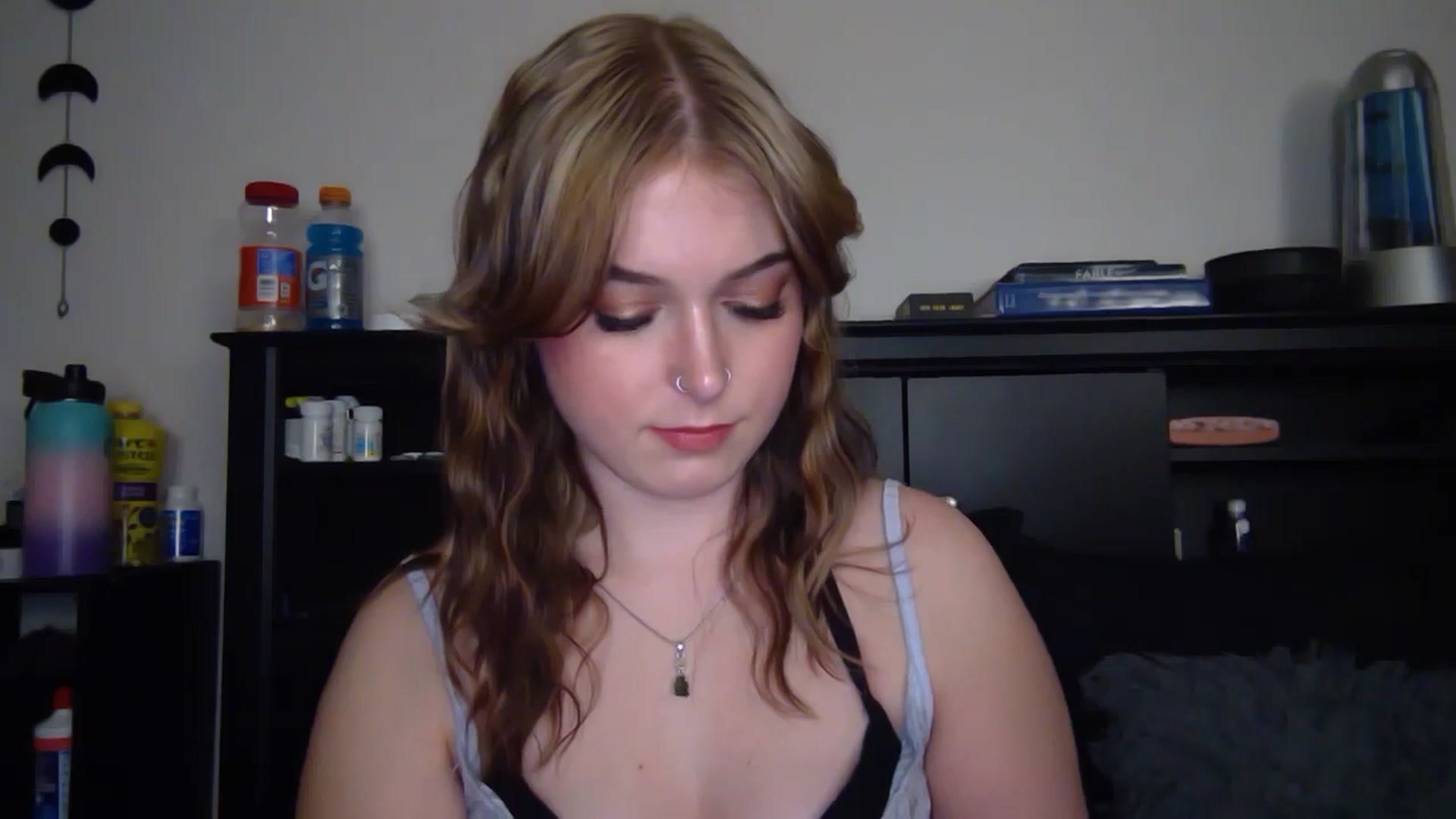 Gallery image thumbnail from AuroraLightz's myfreecams stream on, 12/09/2025, 17:56 image 13 of 20