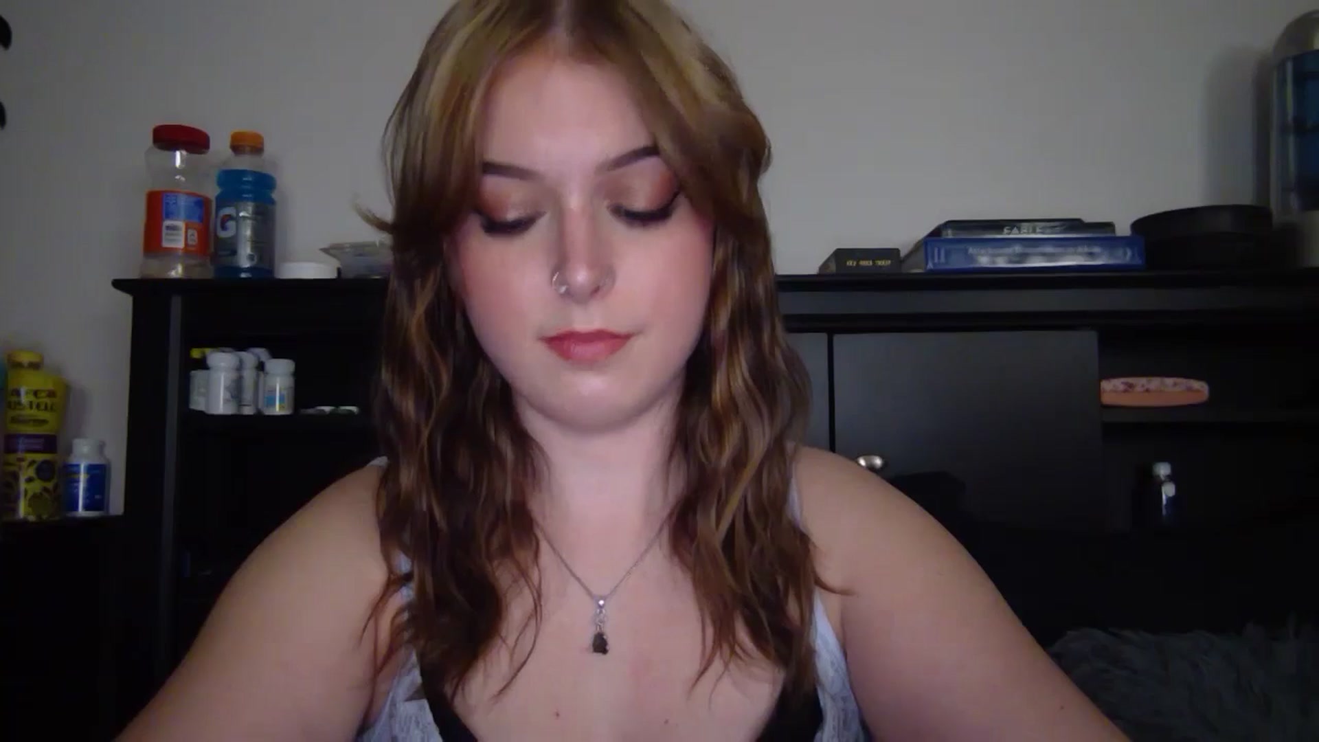 Gallery image thumbnail from AuroraLightz's myfreecams stream on, 12/09/2025, 17:56 image 7 of 20