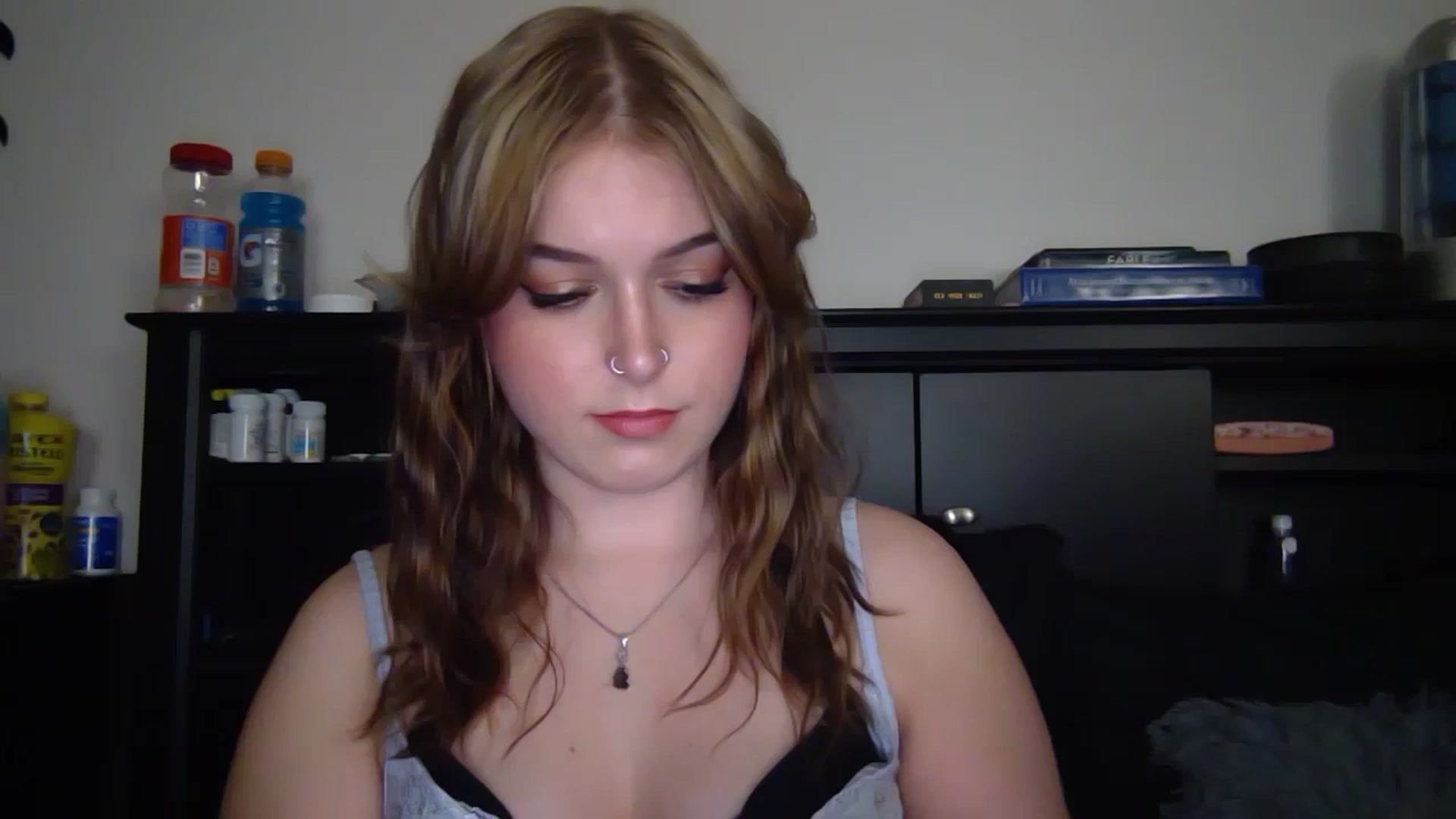 Gallery image thumbnail from AuroraLightz's myfreecams stream on, 12/09/2025, 17:56 image 8 of 20