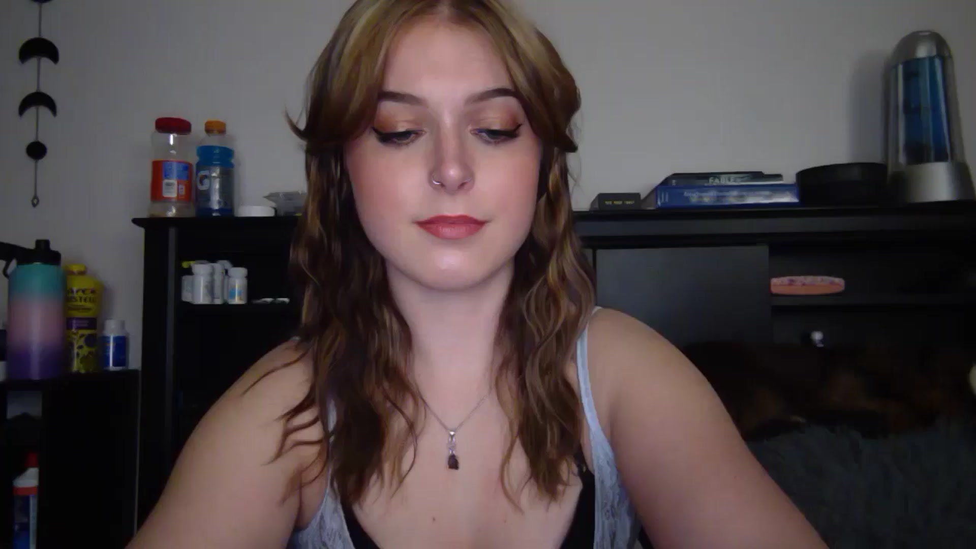 Gallery image thumbnail from AuroraLightz's myfreecams stream on, 12/09/2025, 17:56 image 3 of 20