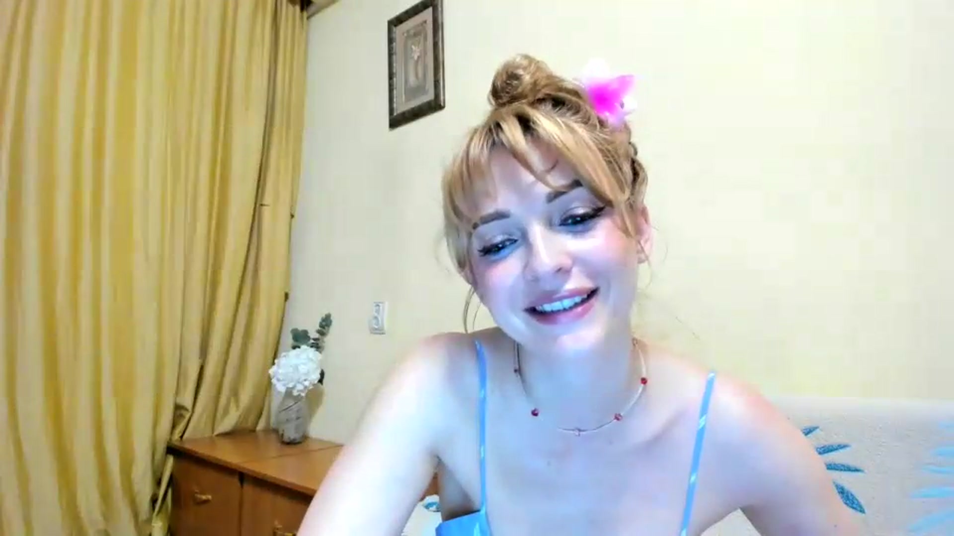 Gallery image thumbnail from AuroraSexy's myfreecams stream on, 06/14/2026, 18:41 image 15 of 20