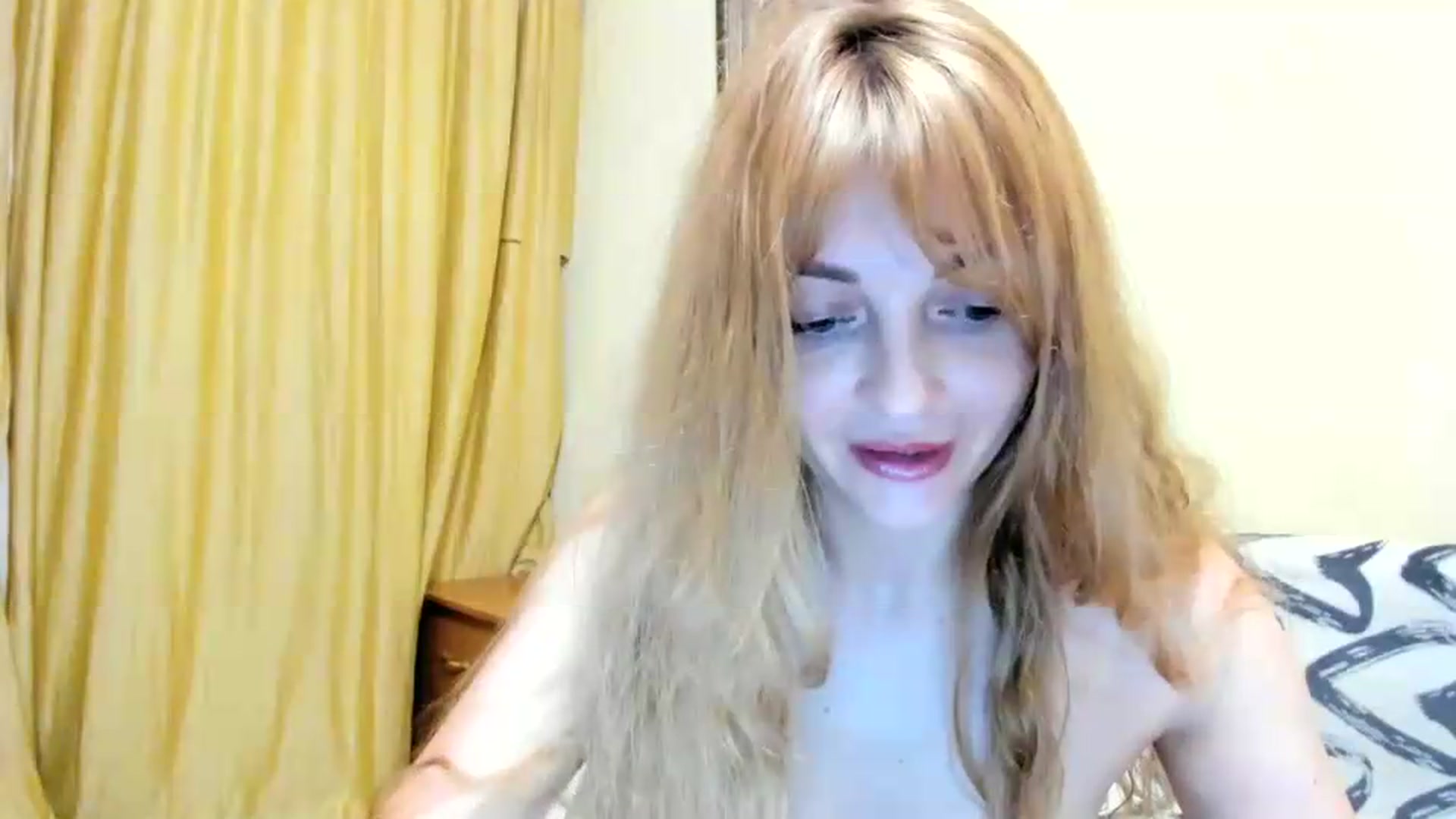 Gallery image thumbnail from AuroraSexy's myfreecams stream on, 06/19/2026, 18:39 image 20 of 20