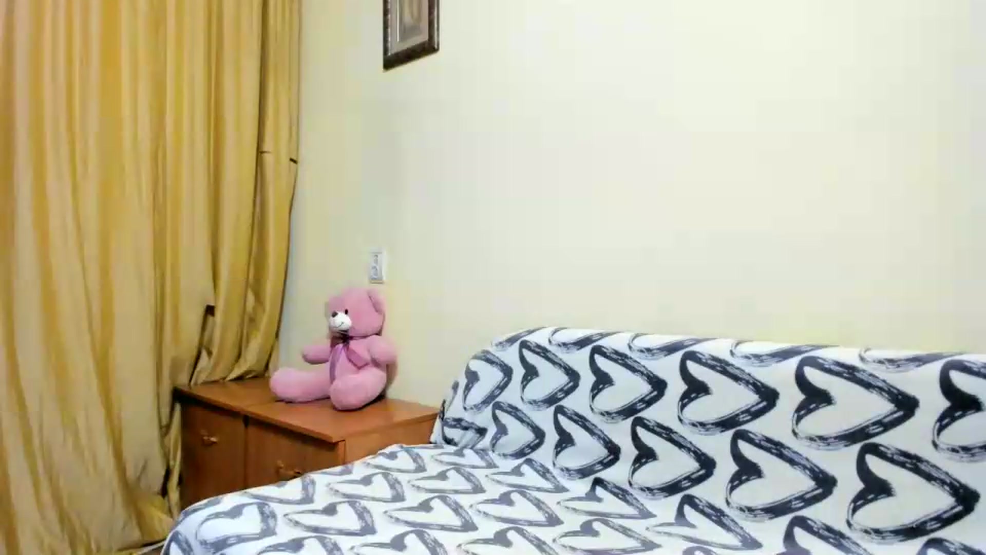 Gallery image thumbnail from AuroraSexy's myfreecams stream on, 06/24/2026, 18:26 image 4 of 20