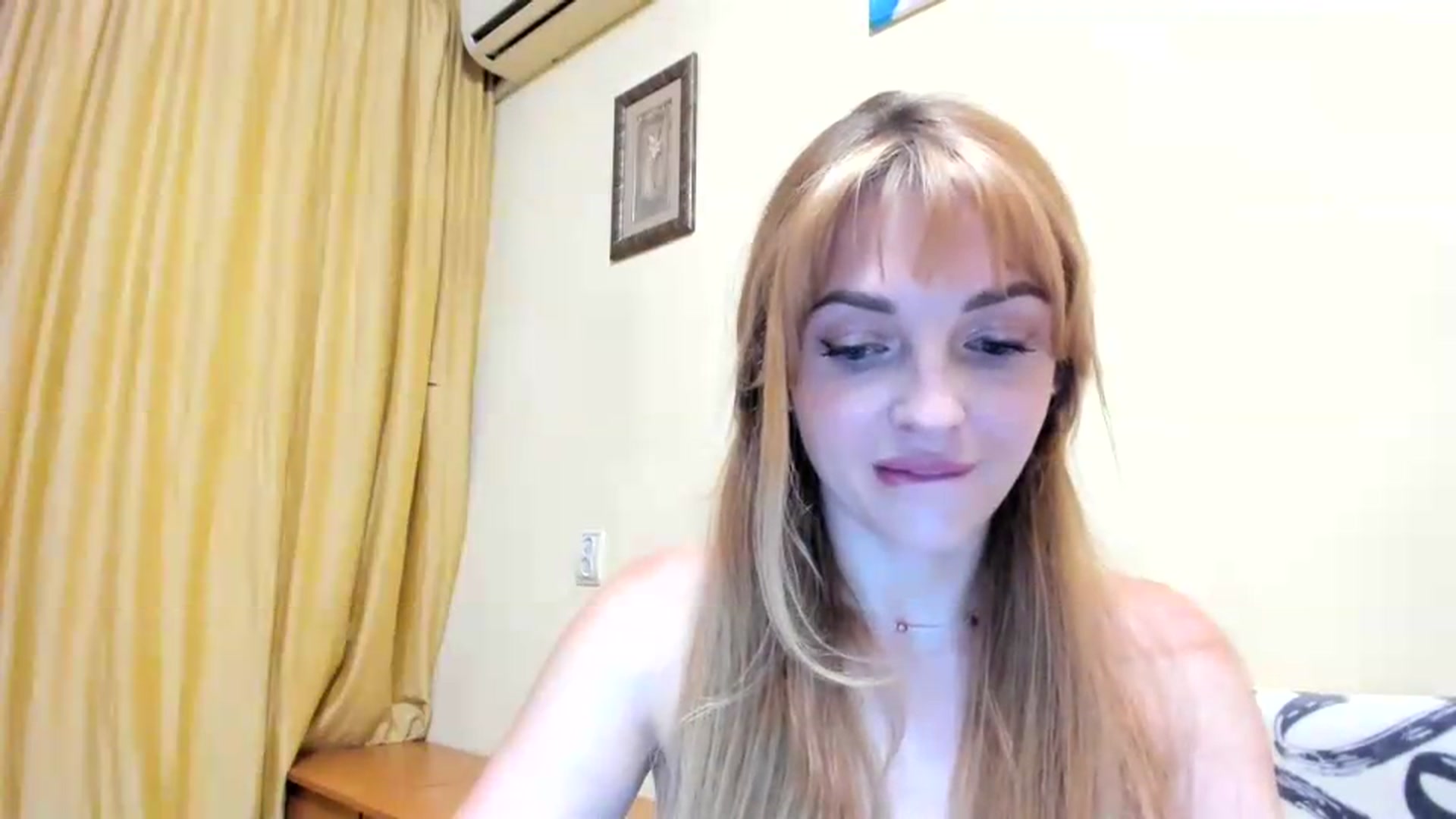 Gallery image thumbnail from AuroraSexy's myfreecams stream on, 07/09/2026, 18:41 image 13 of 20