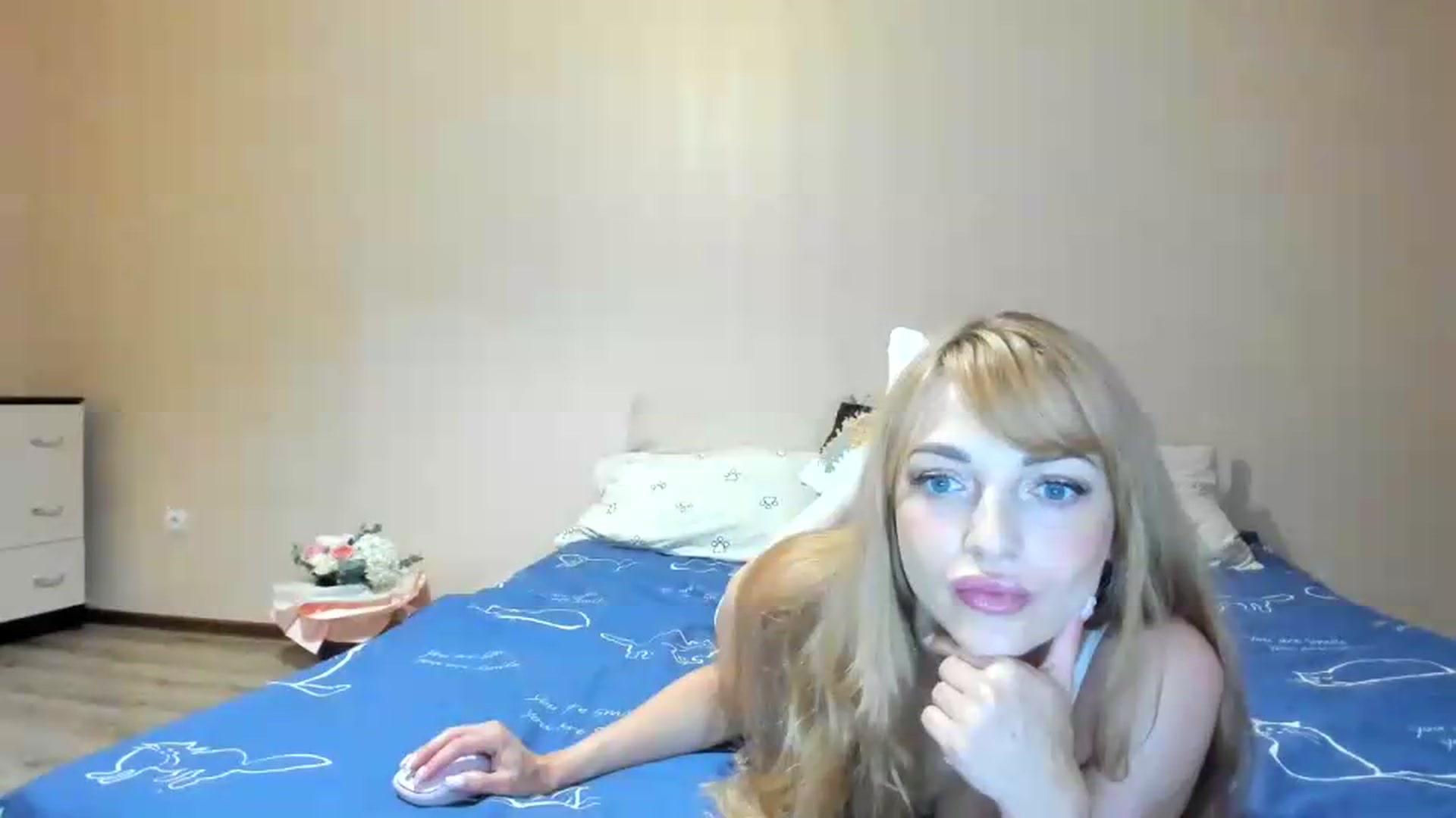 Gallery image thumbnail from AuroraSexy's myfreecams stream on, 08/01/2026, 18:25 image 3 of 20
