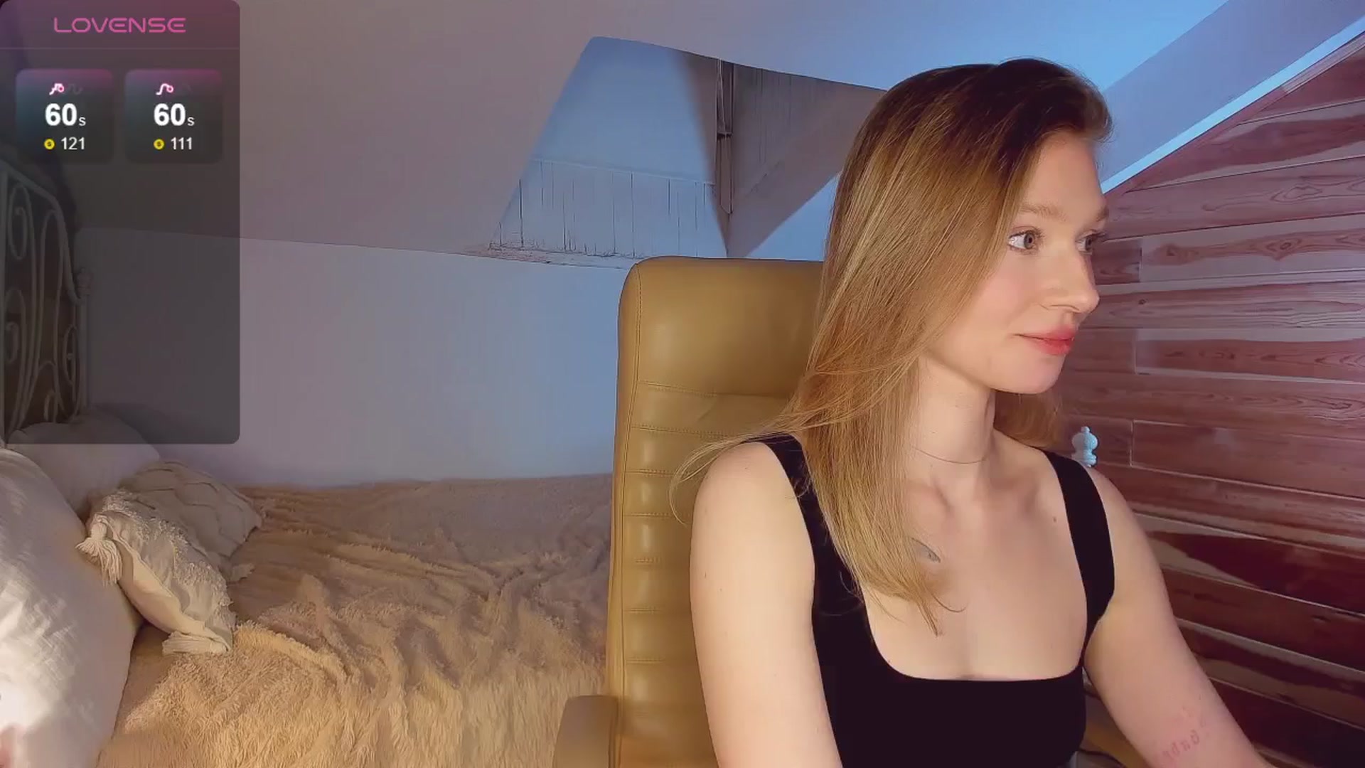 Gallery image thumbnail from AuroraShy's myfreecams stream on, 03/21/2024, 14:31 image 18 of 20