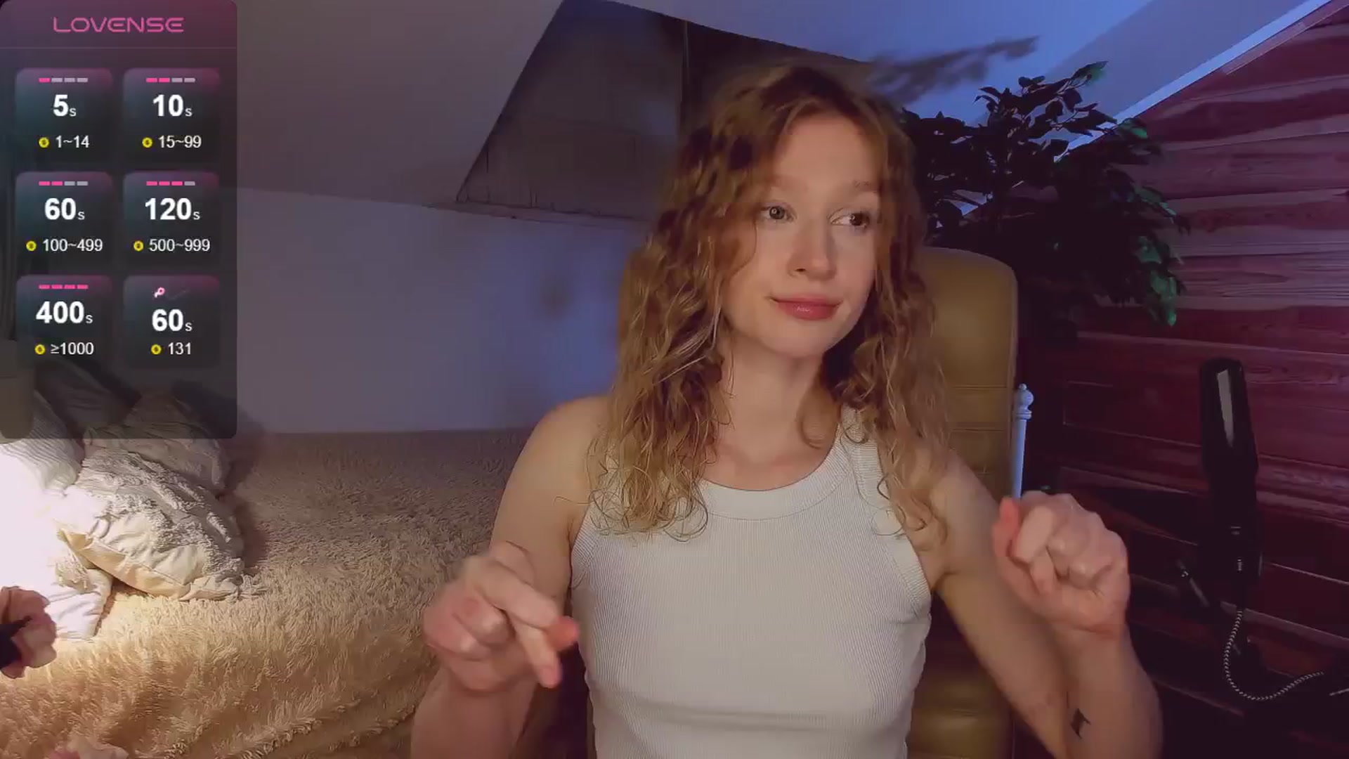 Gallery image thumbnail from AuroraShy's myfreecams stream on, 05/05/2024, 17:37 image 12 of 20