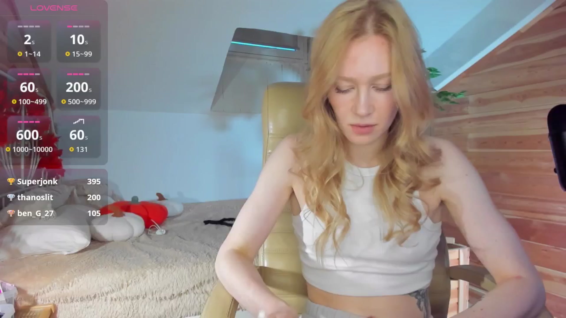 Gallery image thumbnail from AuroraShy's myfreecams stream on, 10/29/2025, 14:36 image 10 of 20