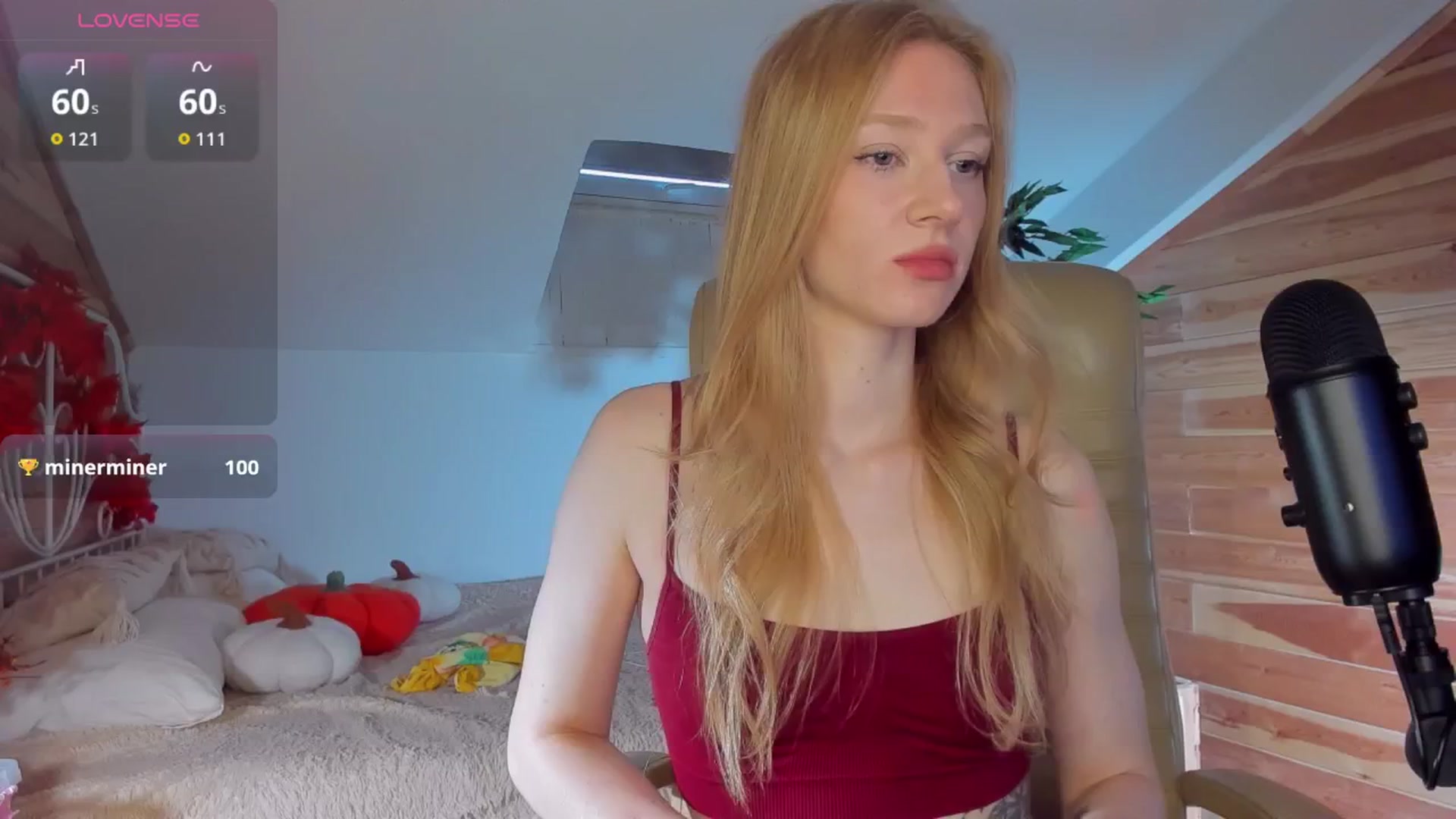 Gallery image thumbnail from AuroraShy's myfreecams stream on, 10/30/2025, 14:59 image 4 of 20