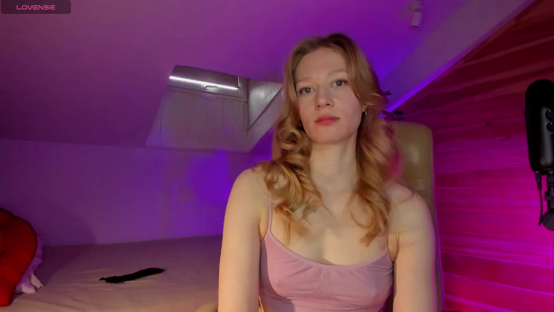 Gallery image thumbnail from AuroraShy's myfreecams stream on, 02/16/2026, 10:12 image 13 of 20