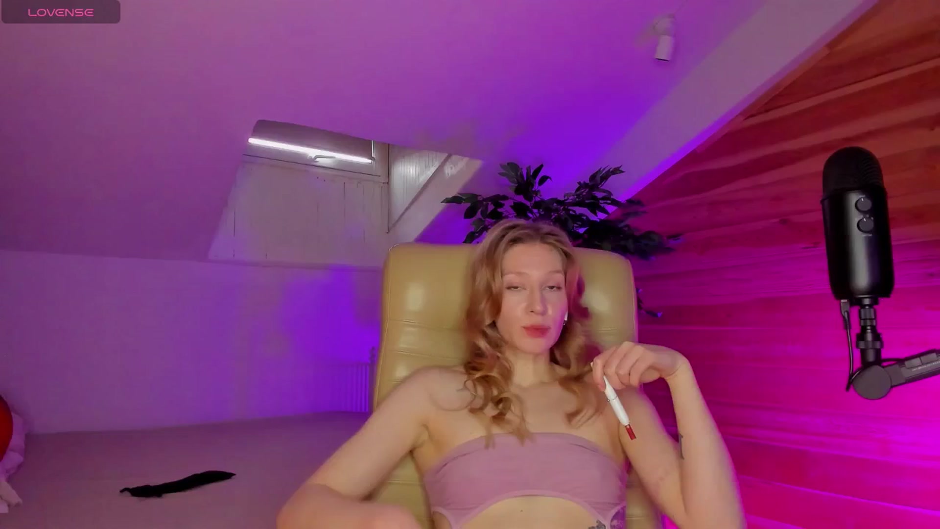 Gallery image thumbnail from AuroraShy's myfreecams stream on, 02/16/2026, 10:45 image 5 of 20