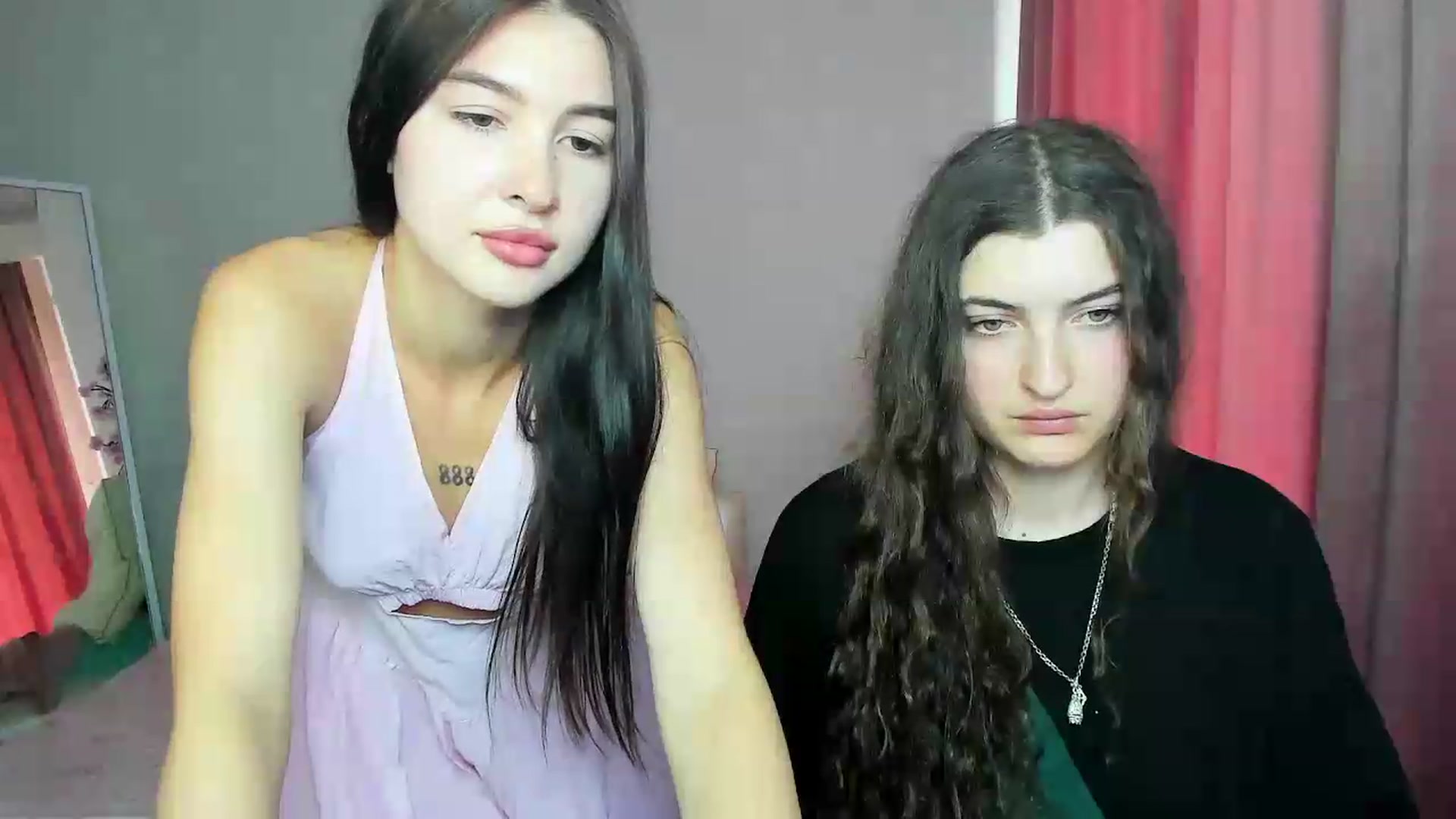 Gallery image thumbnail from Aurora_Dove's myfreecams stream on, 07/08/2026, 10:25 image 6 of 20