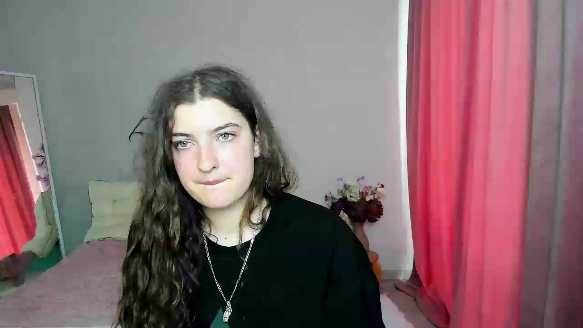 Gallery image thumbnail from Aurora_Dove's myfreecams stream on, 07/08/2026, 10:25 image 17 of 20