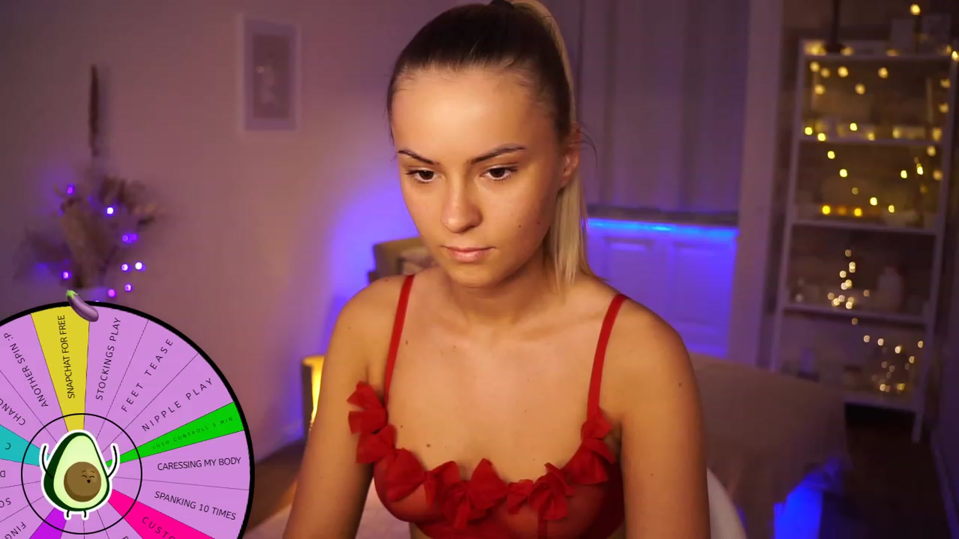 Gallery image thumbnail from Aurora_Sweet's myfreecams stream on, 04/29/2023, 16:06 image 2 of 20