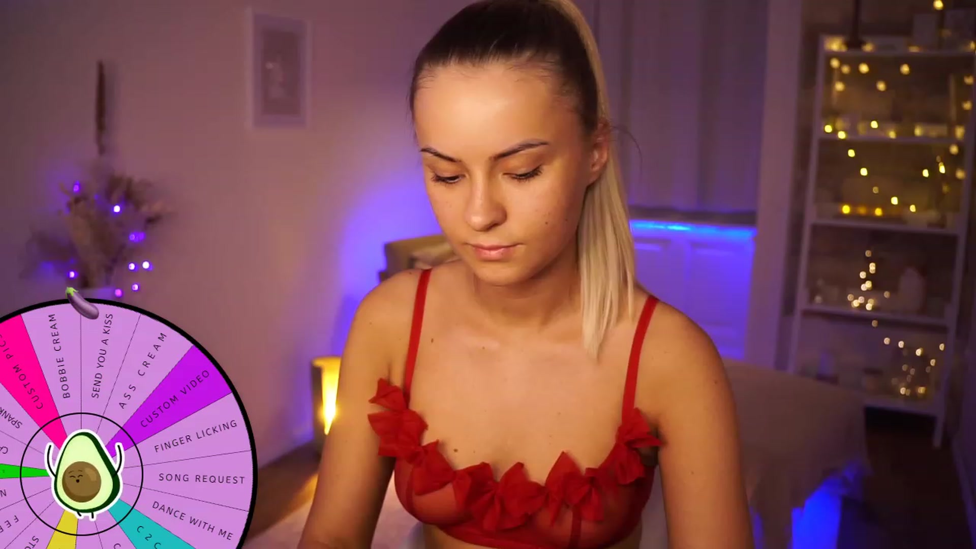 Gallery image thumbnail from Aurora_Sweet's myfreecams stream on, 04/29/2023, 17:00 image 9 of 20
