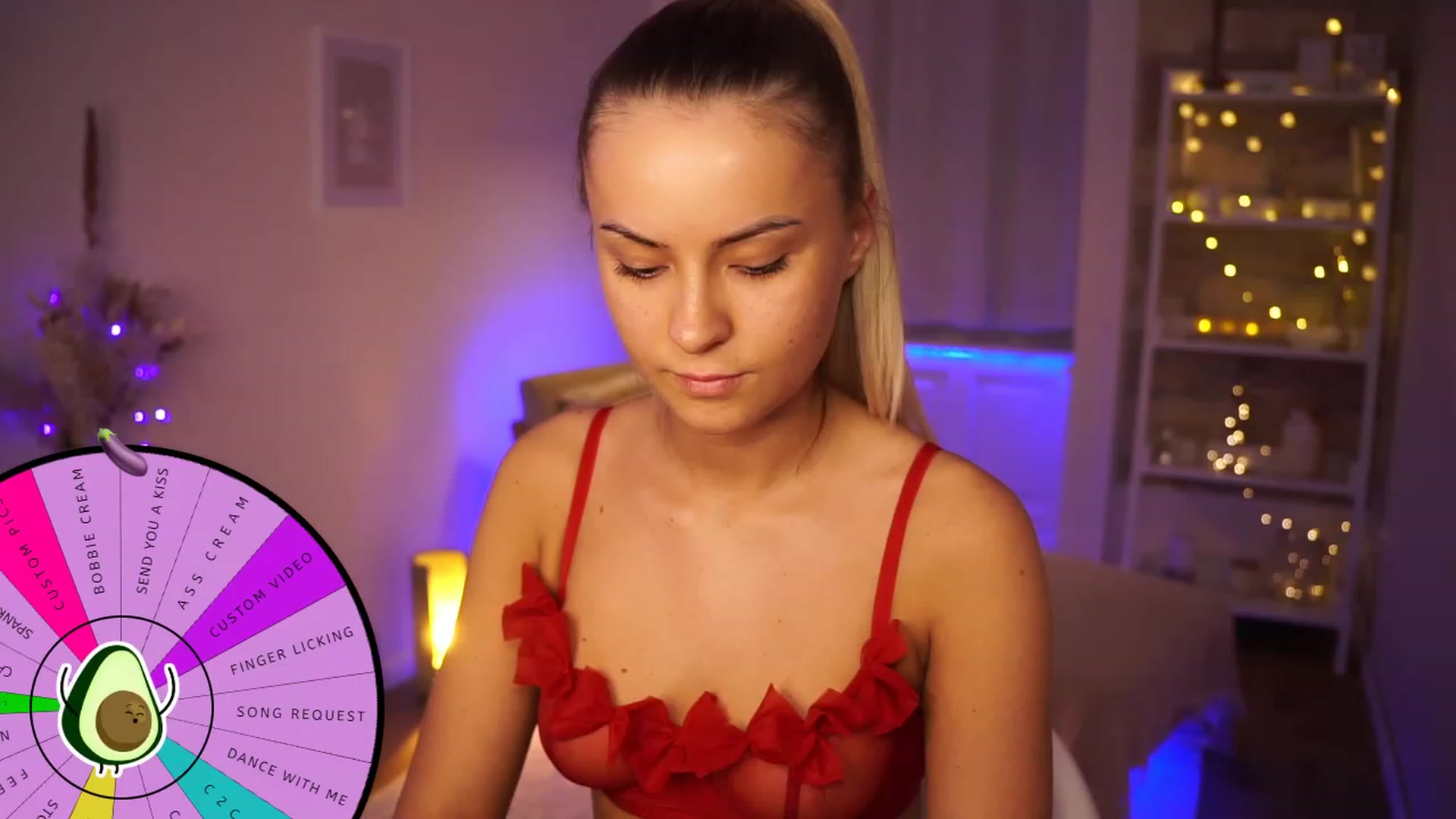 Gallery image thumbnail from Aurora_Sweet's myfreecams stream on, 04/29/2023, 17:00 image 20 of 20