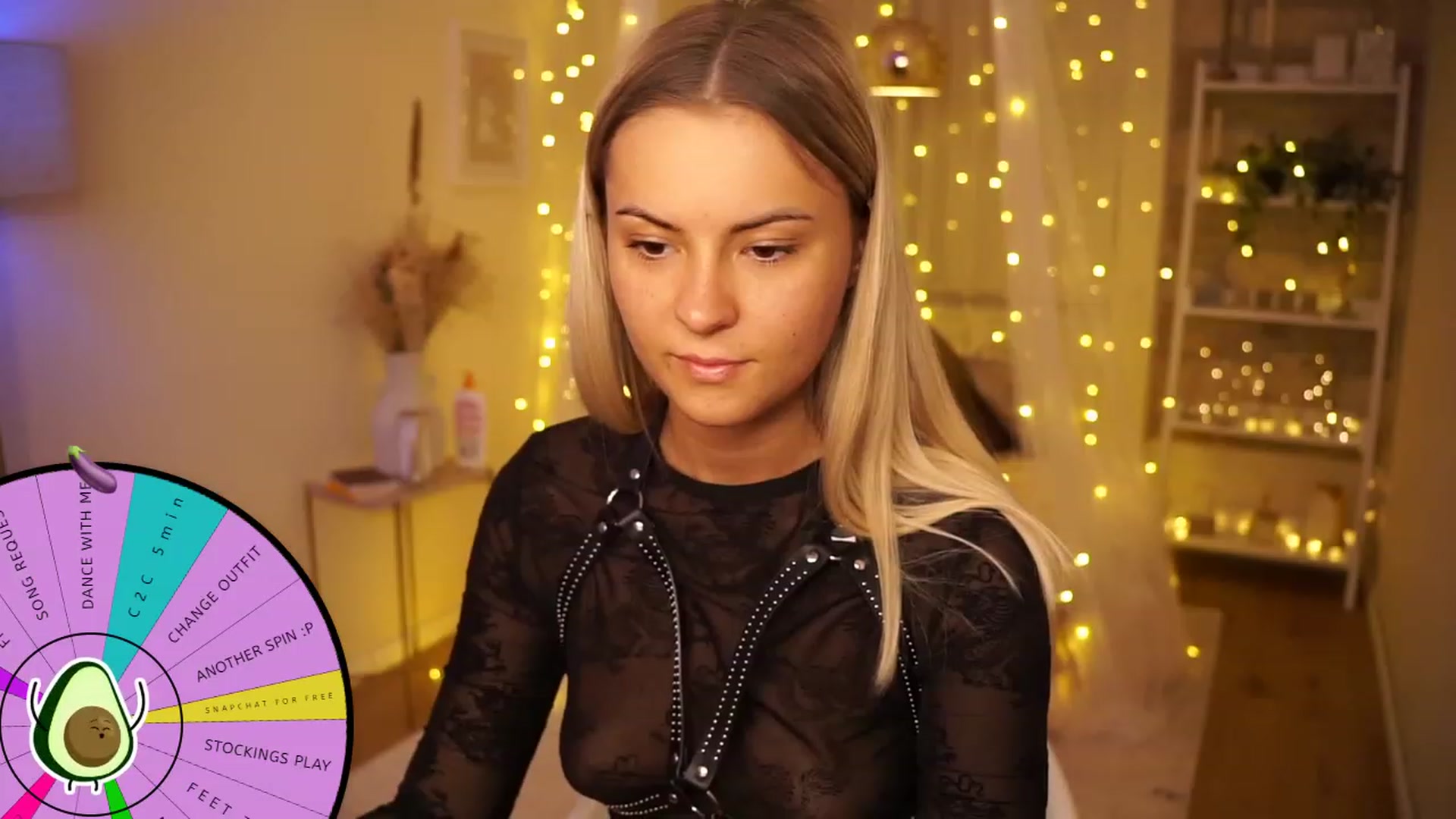 Gallery image thumbnail from Aurora_Sweet's myfreecams stream on, 05/13/2023, 19:17 image 4 of 20