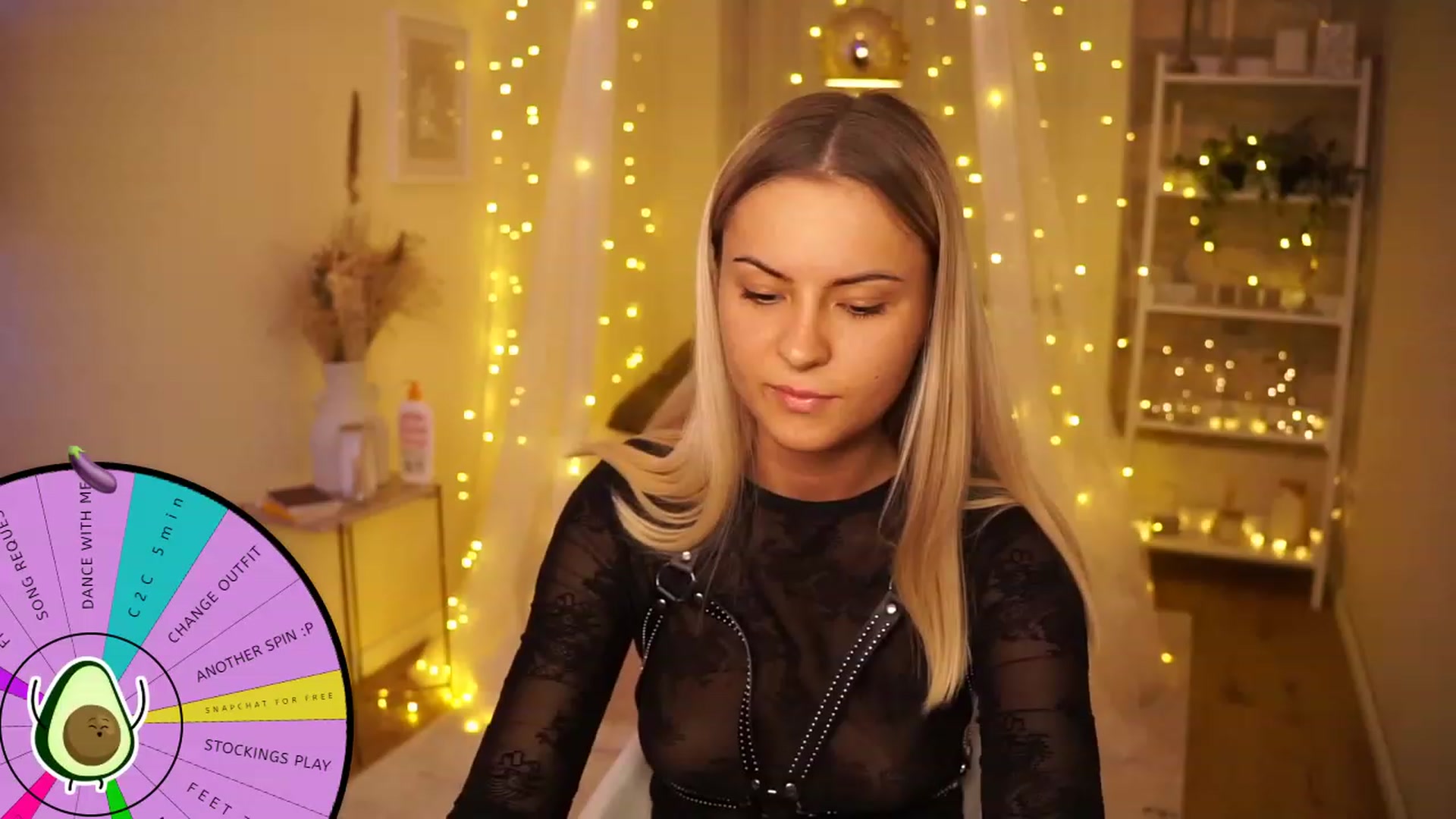 Gallery image thumbnail from Aurora_Sweet's myfreecams stream on, 05/13/2023, 20:29 image 16 of 20