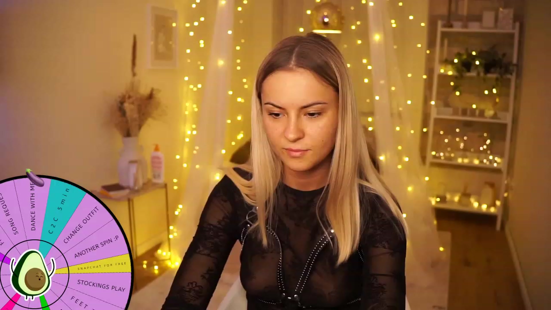 Gallery image thumbnail from Aurora_Sweet's myfreecams stream on, 05/13/2023, 20:29 image 17 of 20