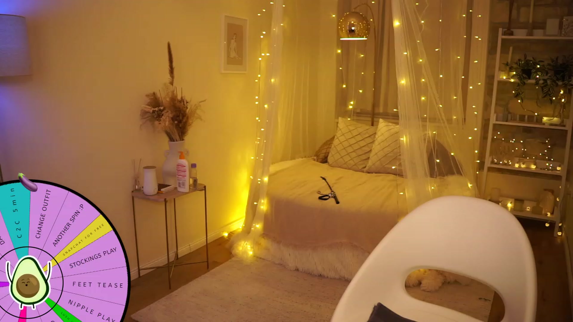 Gallery image thumbnail from Aurora_Sweet's myfreecams stream on, 06/13/2023, 22:23 image 17 of 20