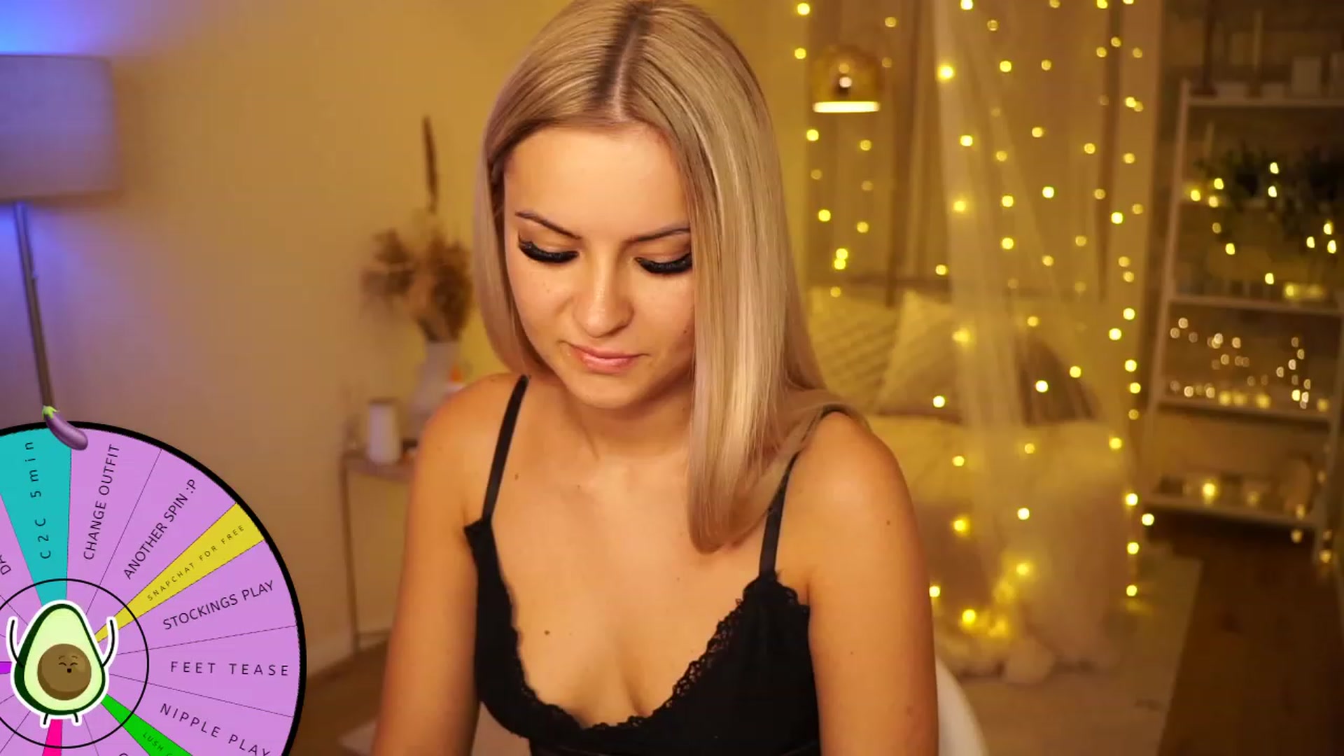 Gallery image thumbnail from Aurora_Sweet's myfreecams stream on, 06/13/2023, 23:35 image 2 of 20