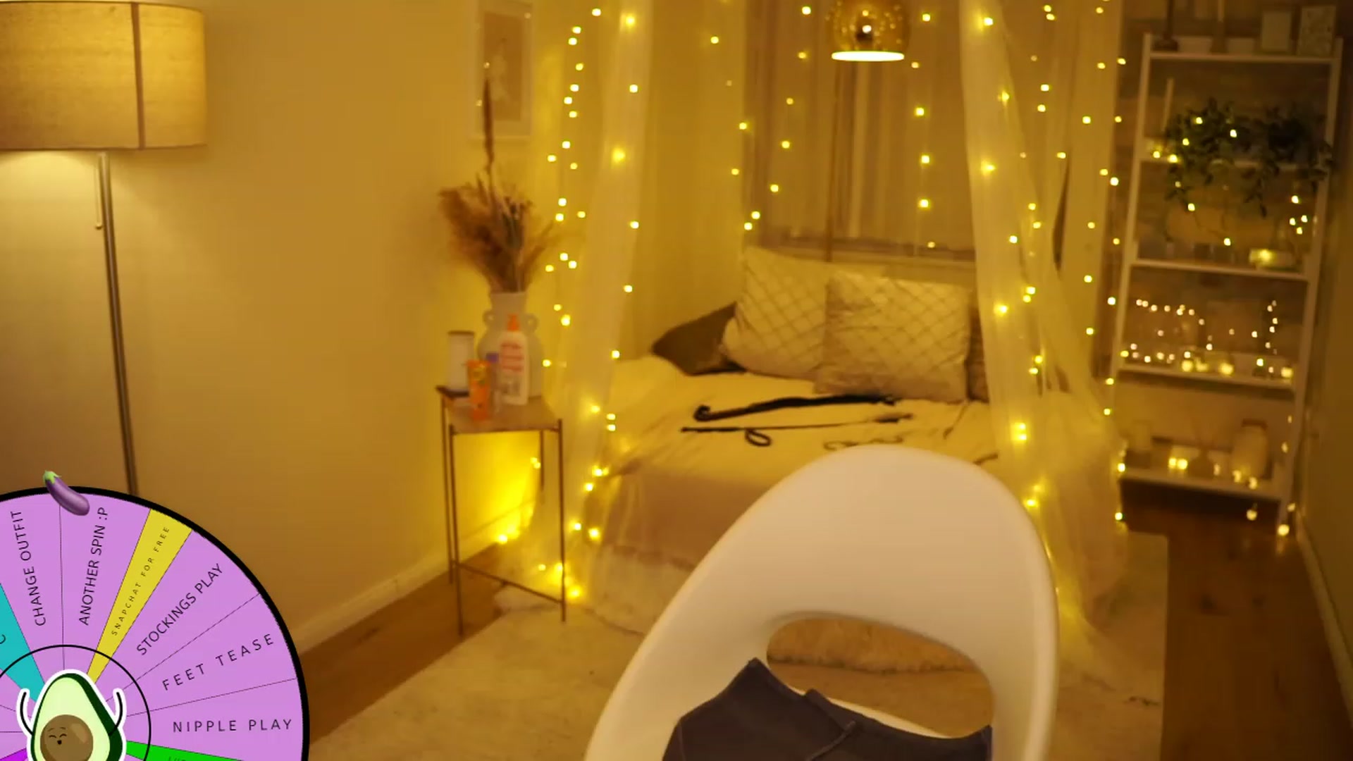 Gallery image thumbnail from Aurora_Sweet's myfreecams stream on, 06/29/2023, 22:36 image 18 of 20