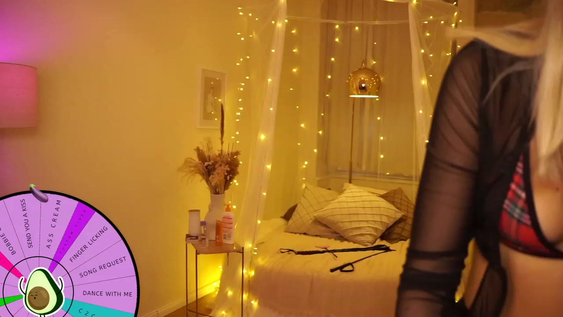 Gallery image thumbnail from Aurora_Sweet's myfreecams stream on, 07/09/2023, 11:25 image 13 of 20