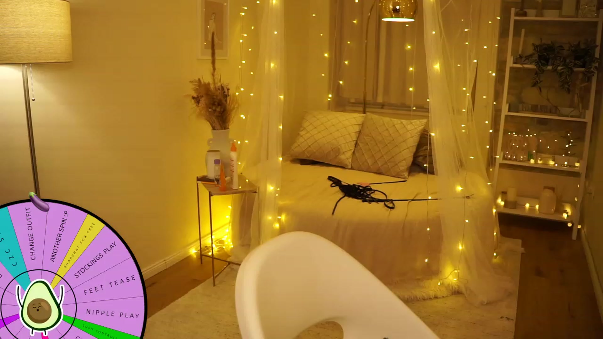 Gallery image thumbnail from Aurora_Sweet's myfreecams stream on, 07/13/2023, 21:46 image 16 of 20