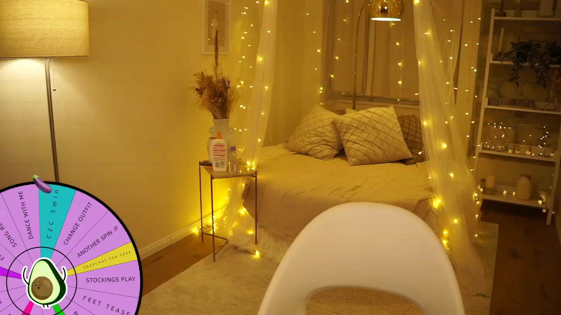 Gallery image thumbnail from Aurora_Sweet's myfreecams stream on, 07/14/2023, 19:44 image 17 of 20