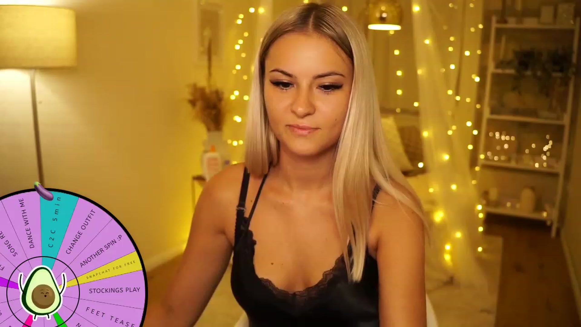 Gallery image thumbnail from Aurora_Sweet's myfreecams stream on, 07/14/2023, 21:53 image 12 of 20