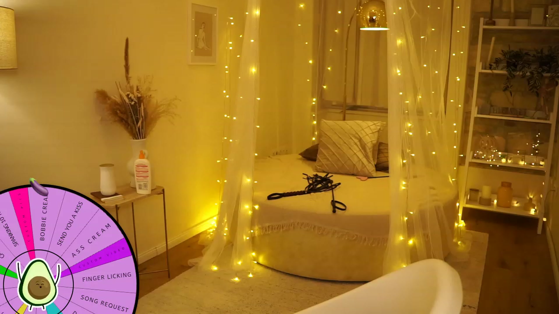 Gallery image thumbnail from Aurora_Sweet's myfreecams stream on, 07/18/2023, 19:20 image 16 of 20