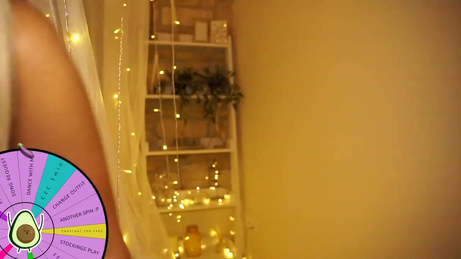 Gallery image thumbnail from Aurora_Sweet's myfreecams stream on, 07/22/2023, 24:09 image 5 of 20