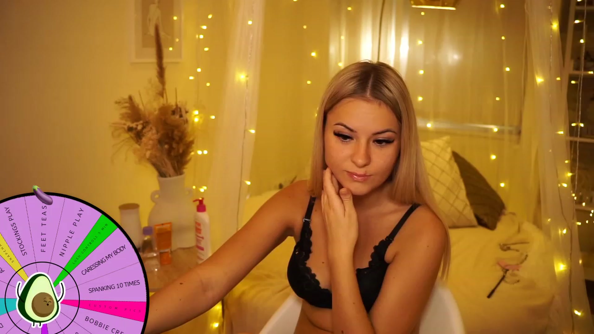 Gallery image thumbnail from Aurora_Sweet's myfreecams stream on, 08/11/2023, 08:22 image 3 of 20