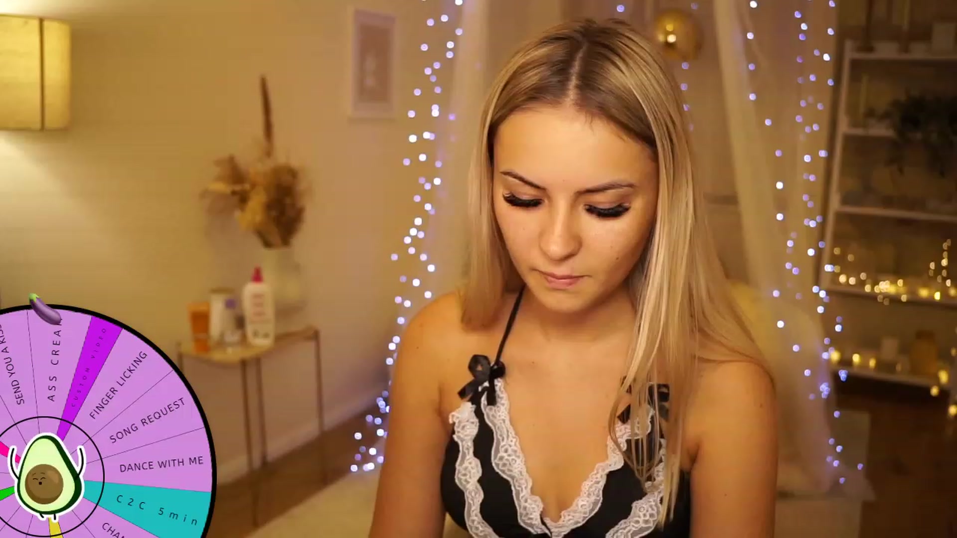Gallery image thumbnail from Aurora_Sweet's myfreecams stream on, 08/17/2023, 15:47 image 9 of 20