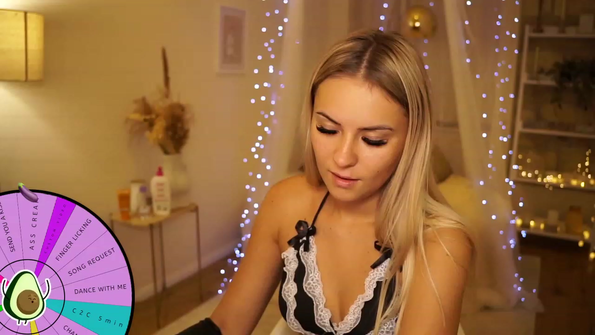 Gallery image thumbnail from Aurora_Sweet's myfreecams stream on, 08/17/2023, 15:47 image 13 of 20