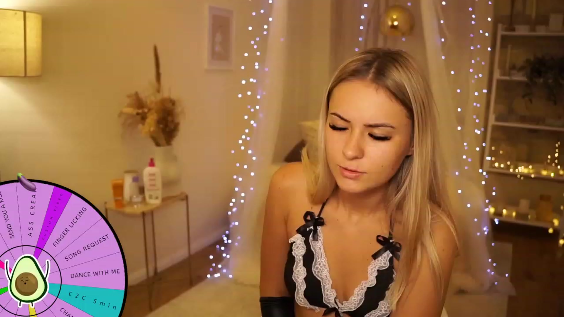 Gallery image thumbnail from Aurora_Sweet's myfreecams stream on, 08/17/2023, 15:47 image 11 of 20