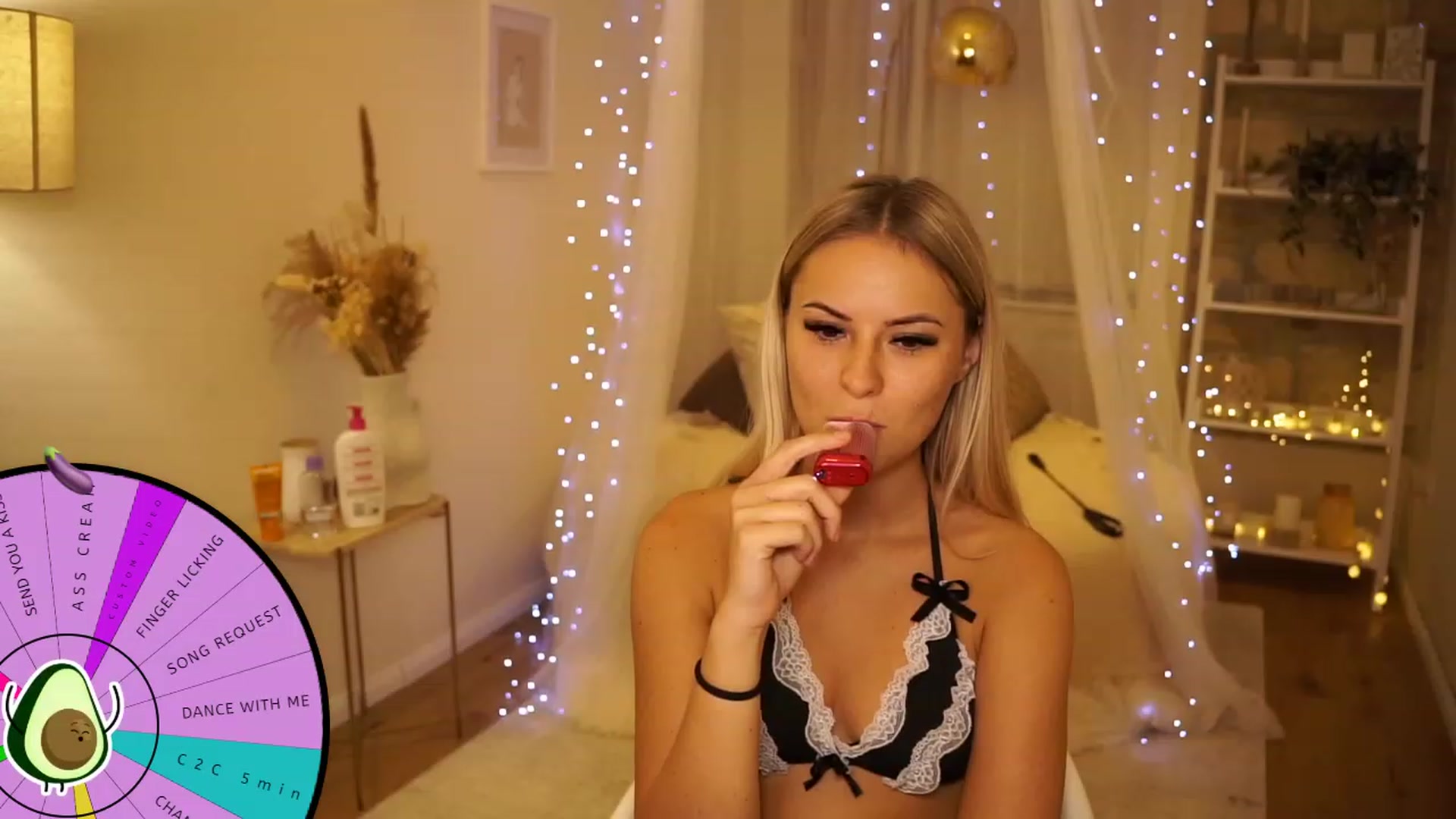 Gallery image thumbnail from Aurora_Sweet's myfreecams stream on, 08/17/2023, 18:40 image 5 of 20