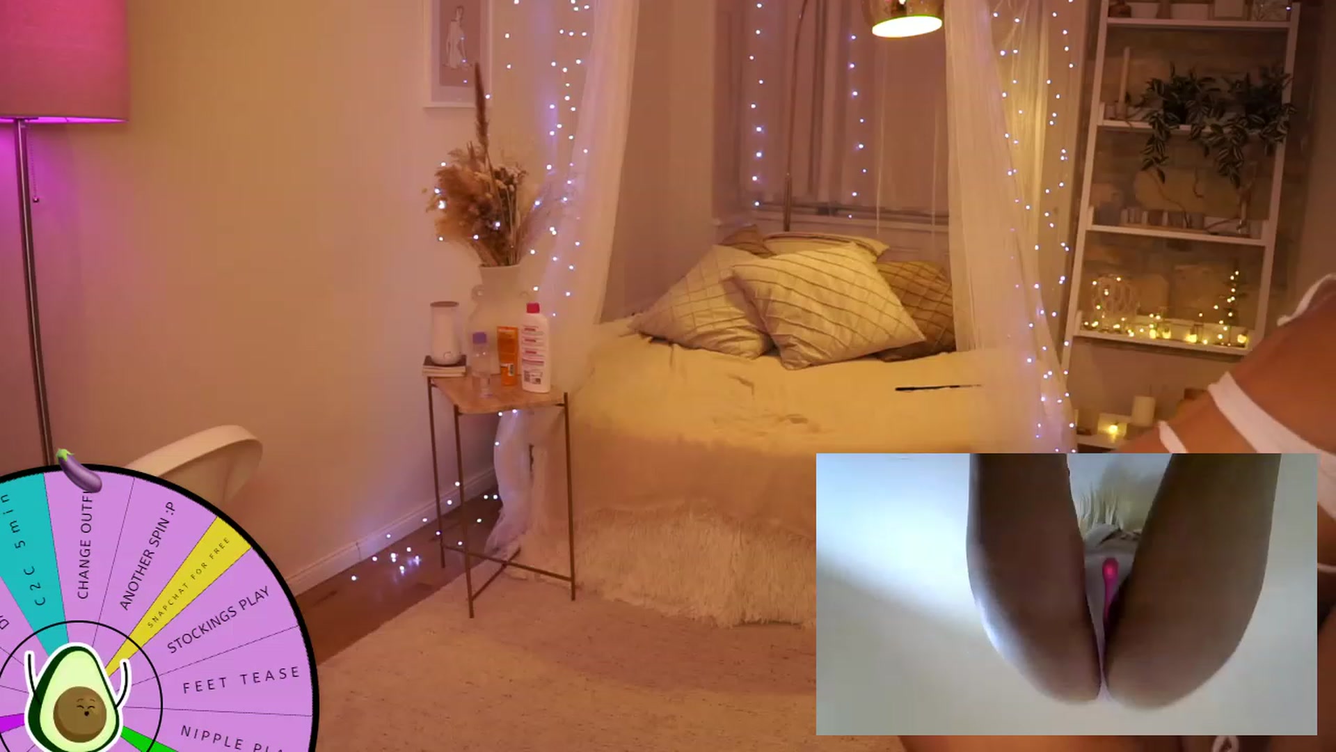 Gallery image thumbnail from Aurora_Sweet's myfreecams stream on, 08/31/2023, 21:09 image 4 of 20