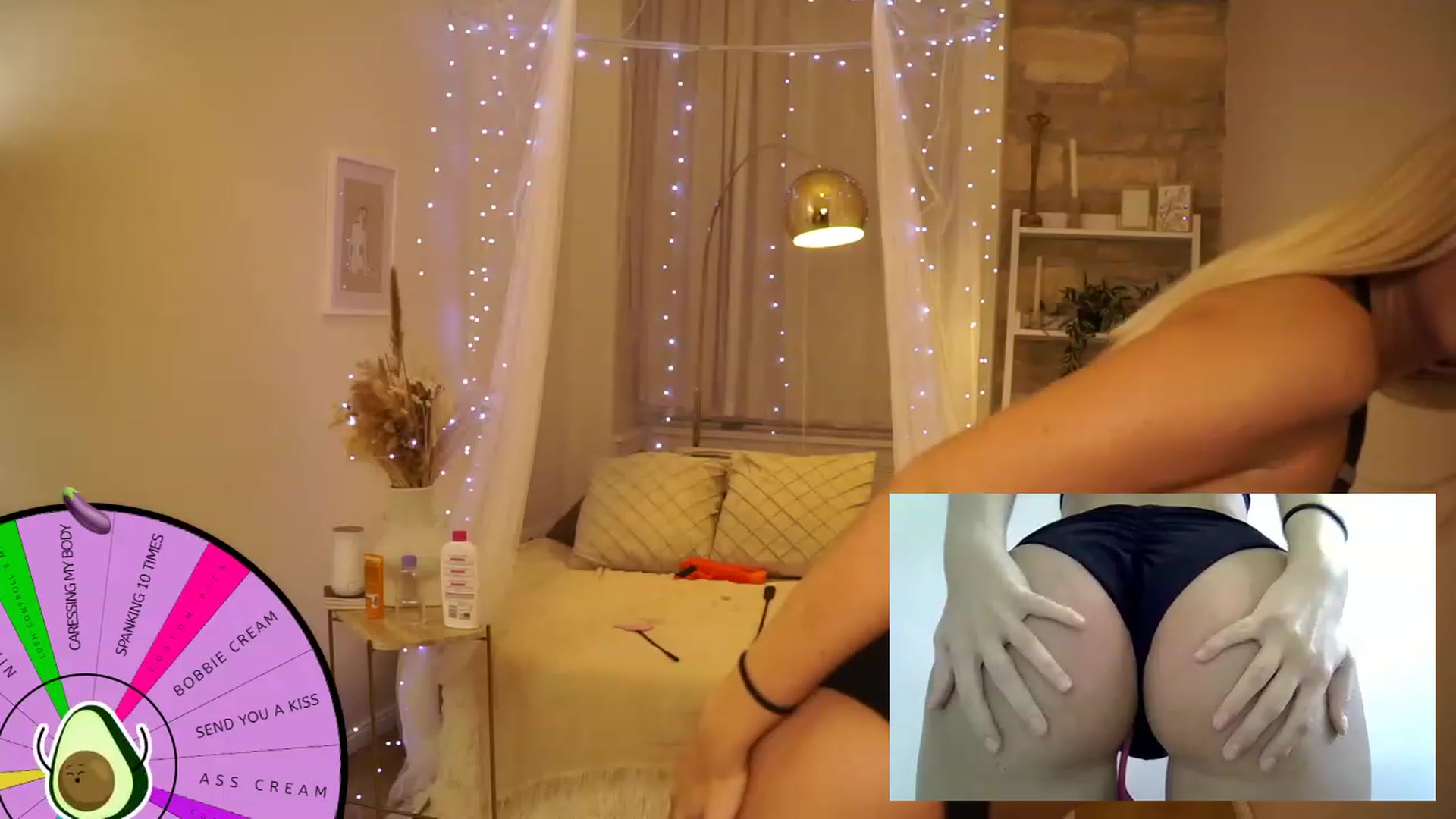 Gallery image thumbnail from Aurora_Sweet's myfreecams stream on, 09/01/2023, 20:15 image 11 of 20