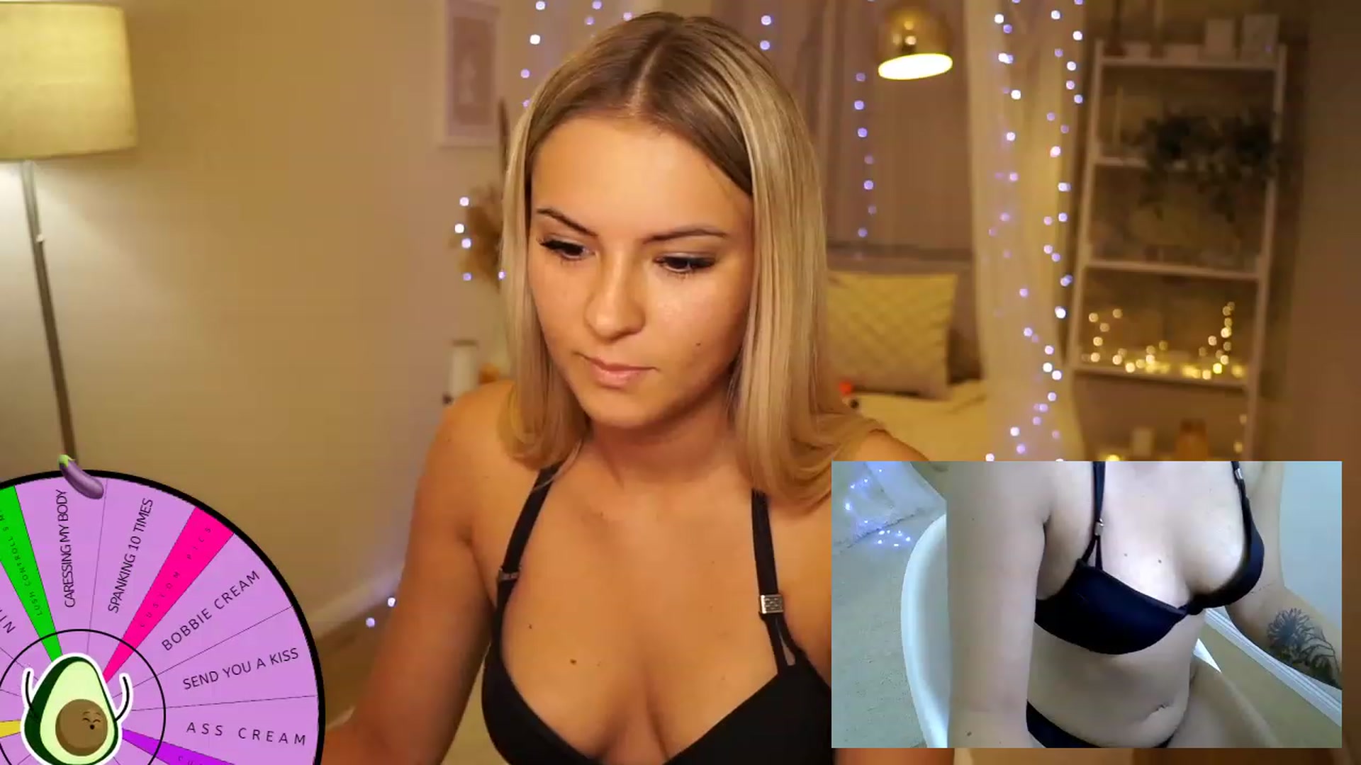 Gallery image thumbnail from Aurora_Sweet's myfreecams stream on, 09/01/2023, 20:15 image 7 of 20